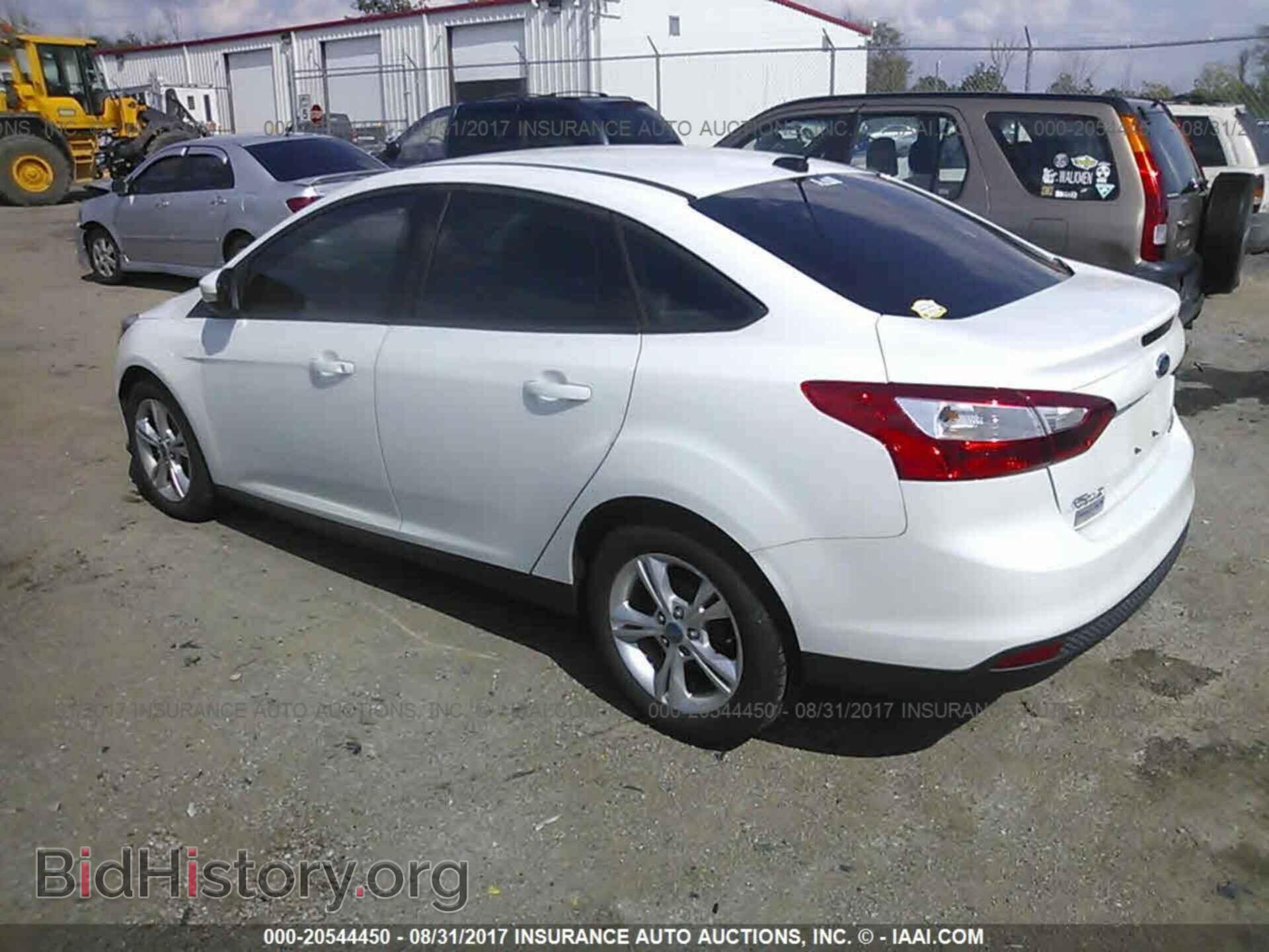 2013 Ford Focus - VIN: 1FADP3F23DL249829 - Photo 3