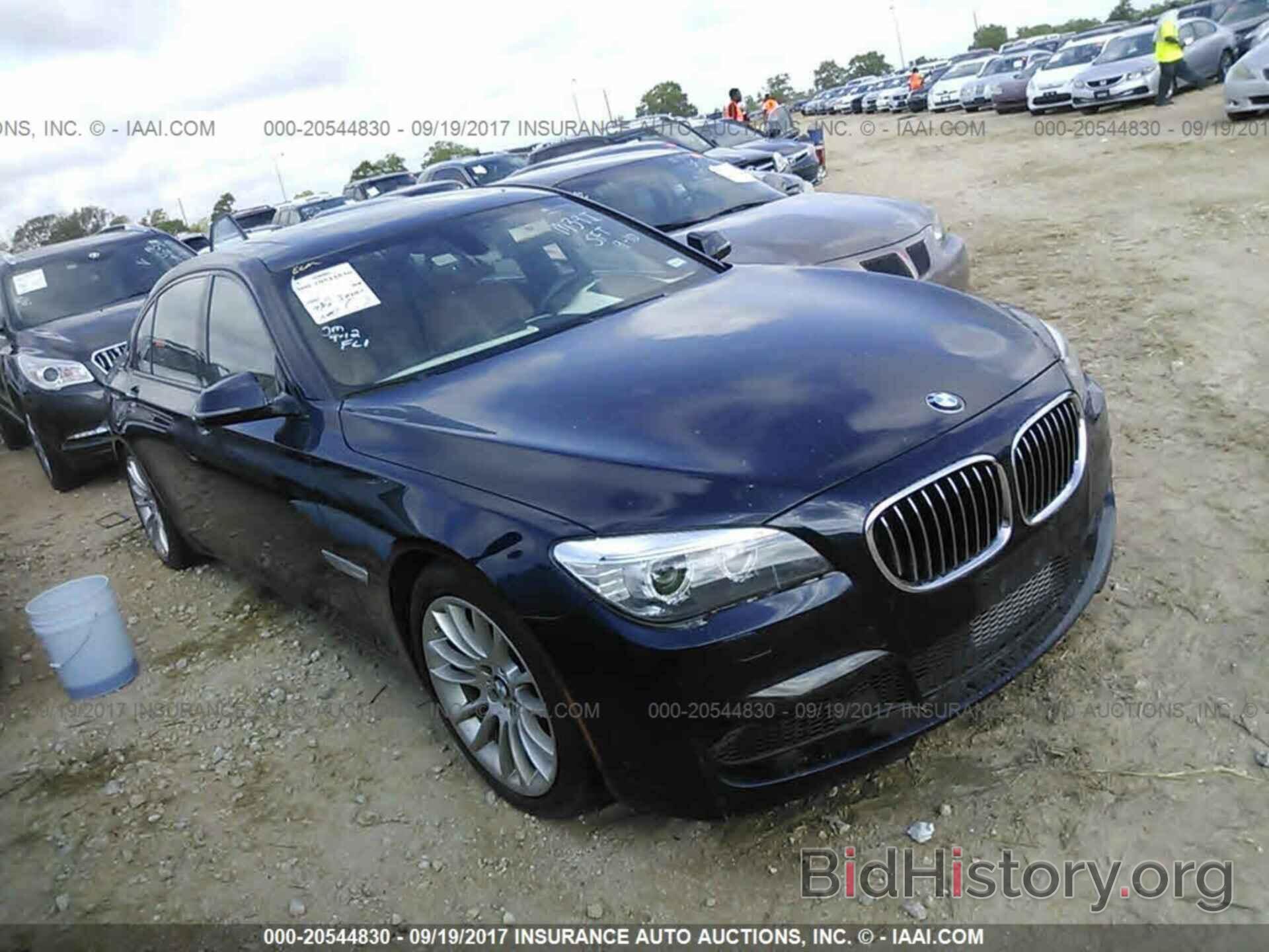 Фотография WBAYF8C57DD140646 - Bmw 750 2013