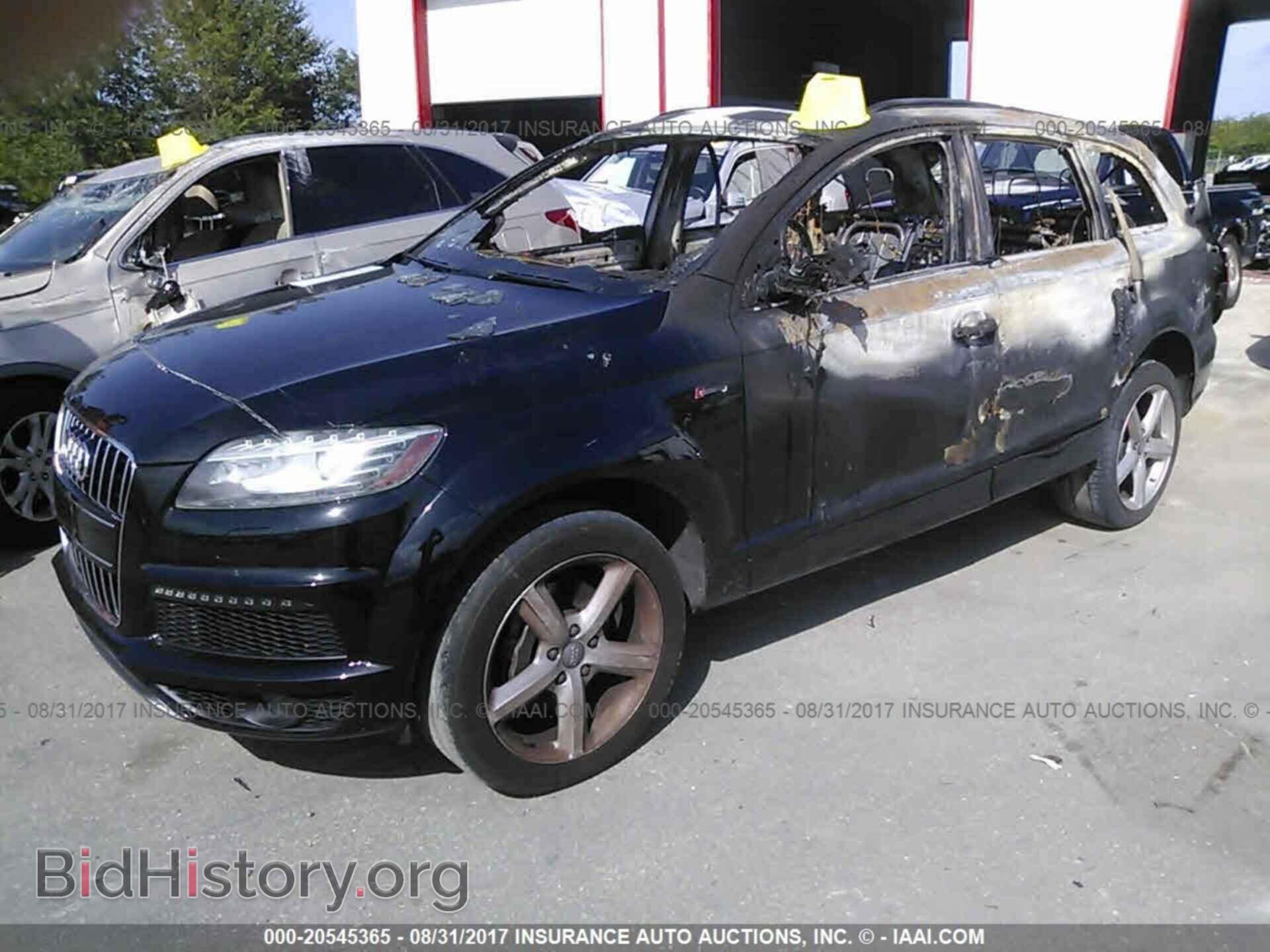 2015 Audi Q7 - VIN: WA1DGAFE6FD014597 - Фото 2