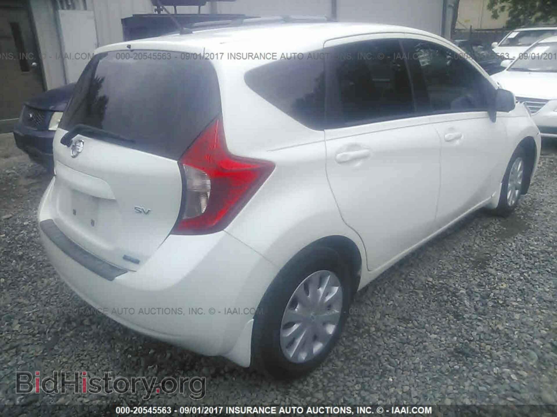 2014 Nissan Versa note - VIN: 3N1CE2CP3EL433571 - Photo 4