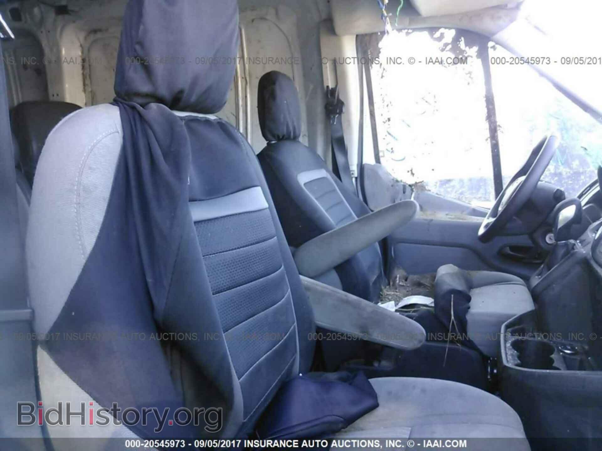 2015 Ford Transit - VIN: 1FTNE2CM0FKB11548 - Photo 8