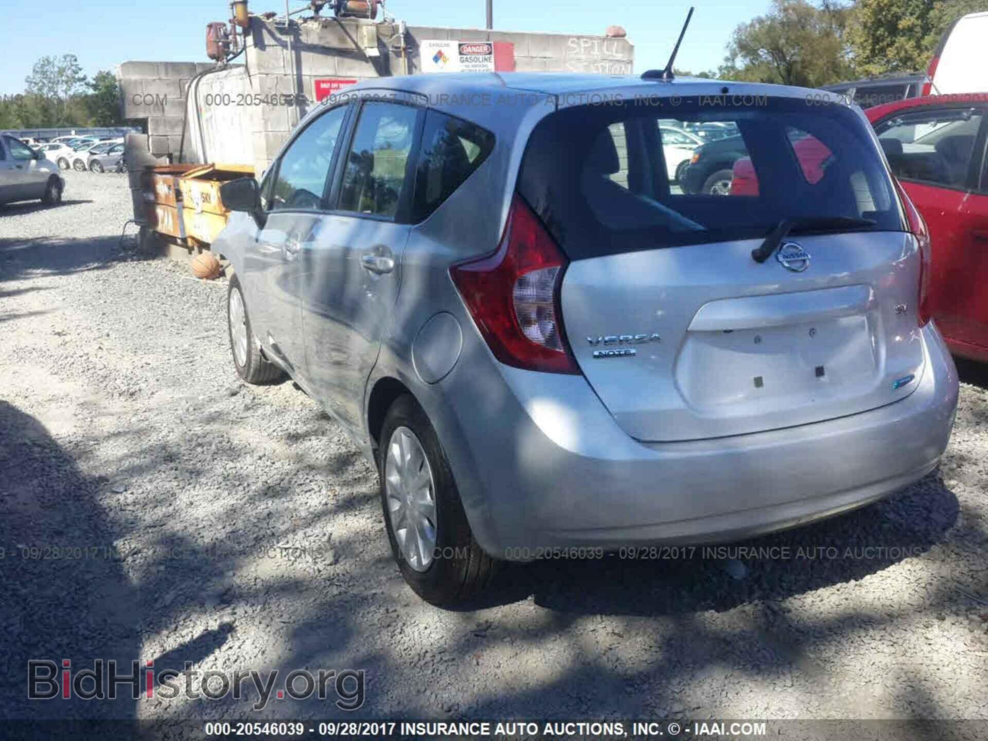 2016 Nissan Versa note - VIN: 3N1CE2CP3GL363119 - Фото 3