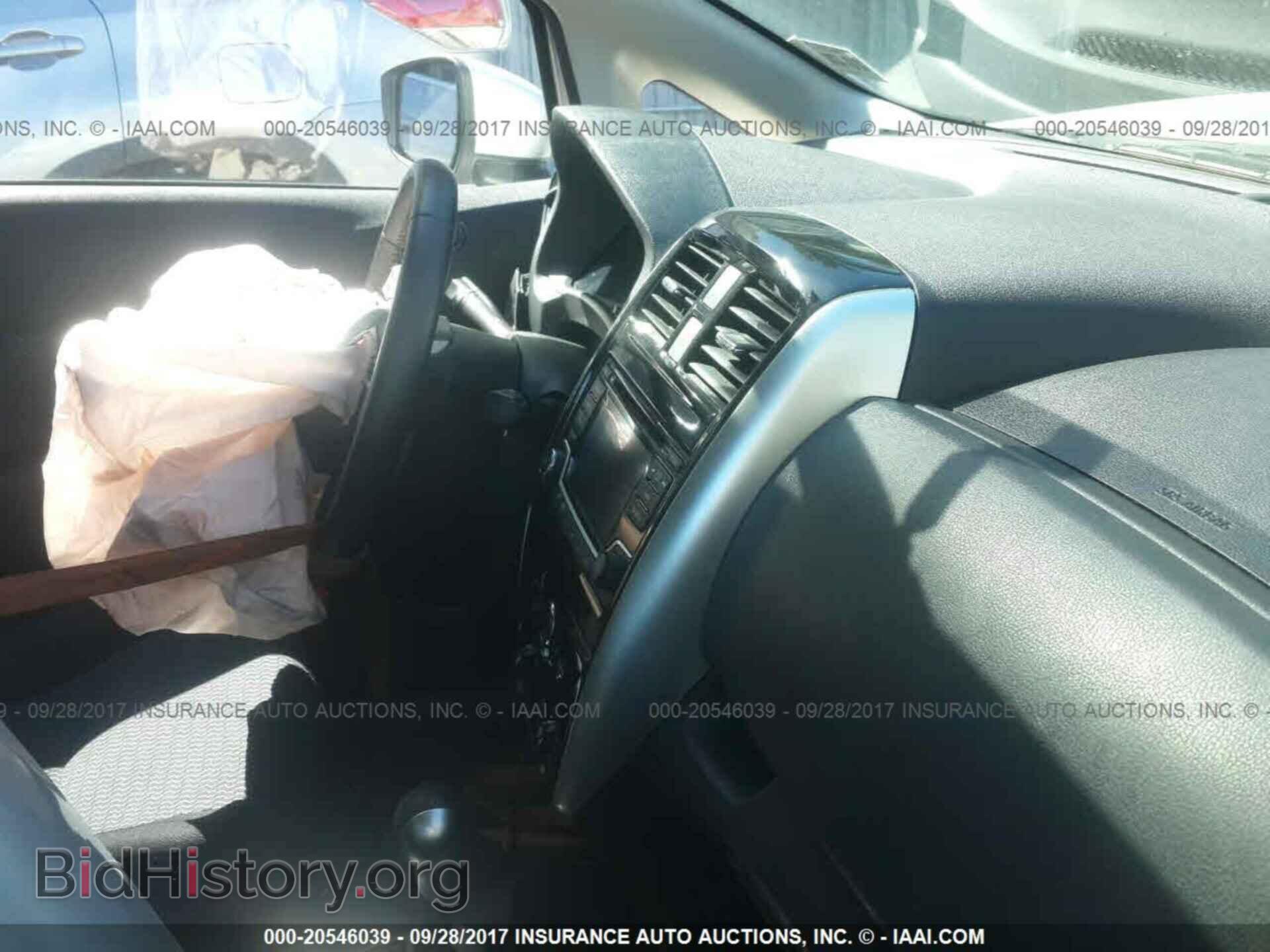 2016 Nissan Versa note - VIN: 3N1CE2CP3GL363119 - Фото 5