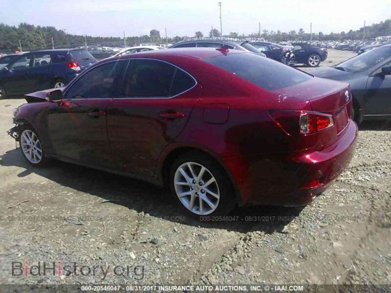 2012 Lexus IS (VIN JTHCE5C20C5002748) — photo 3 of 10