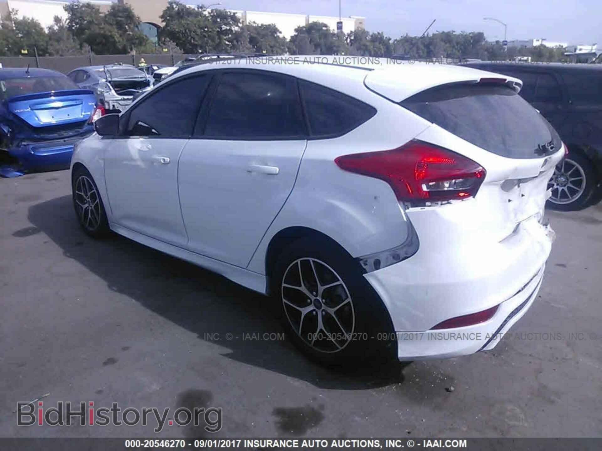 2016 Ford Focus - VIN: 1FADP3K21GL259978 - Фото 3