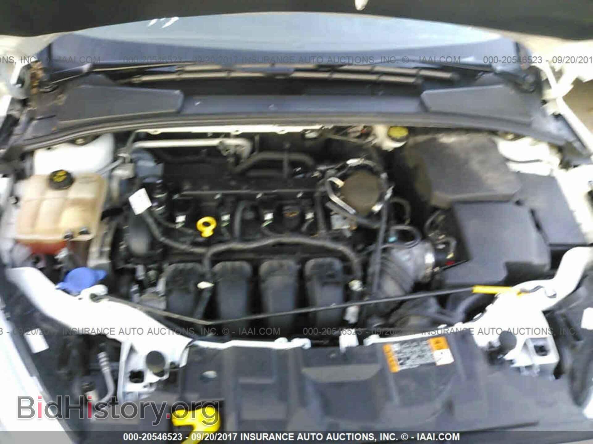 2016 Ford Focus - VIN: 1FADP3E20GL208645 - Photo 10