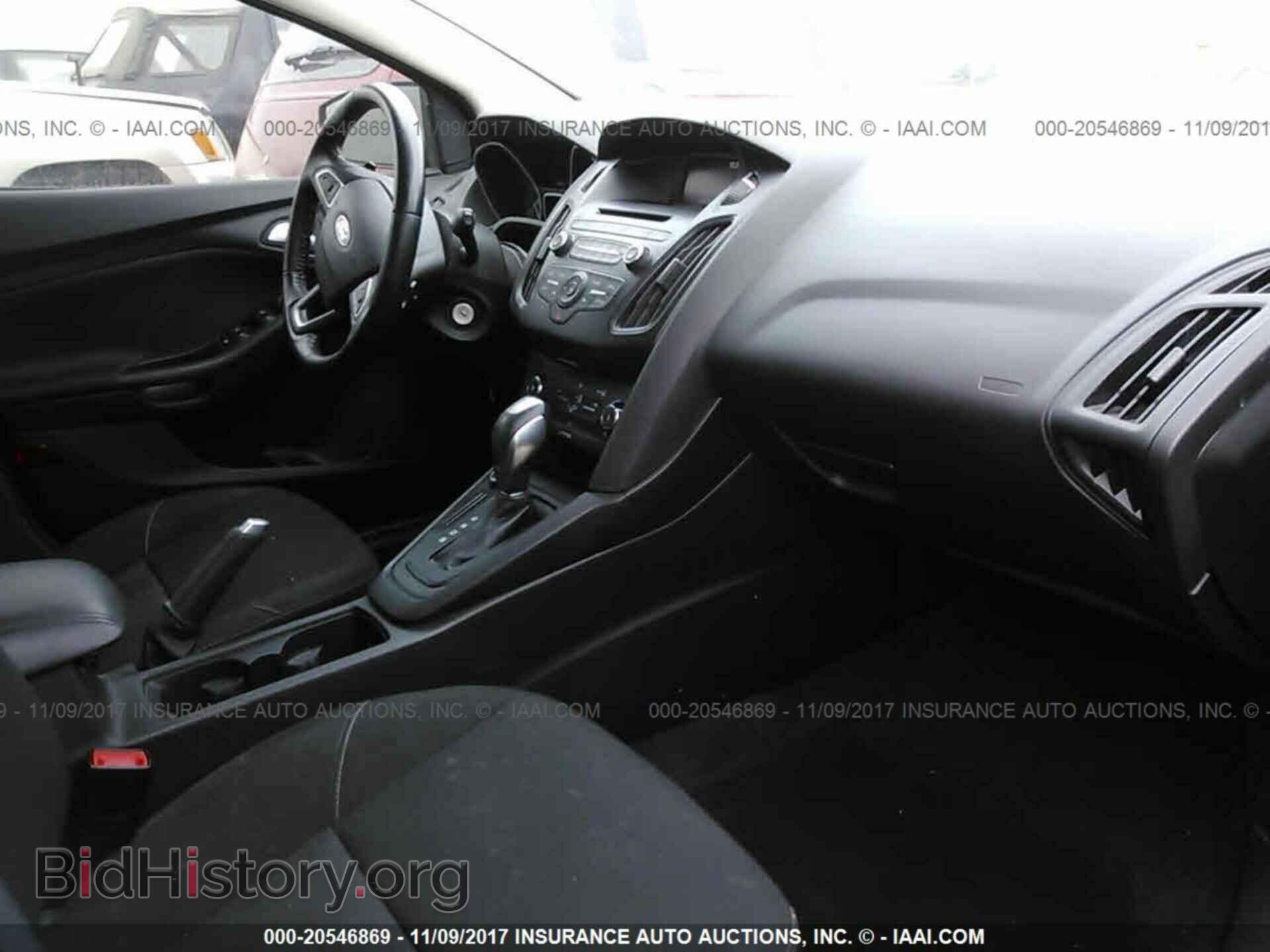 2015 Ford Focus - VIN: 1FADP3K22FL305753 - Фото 5