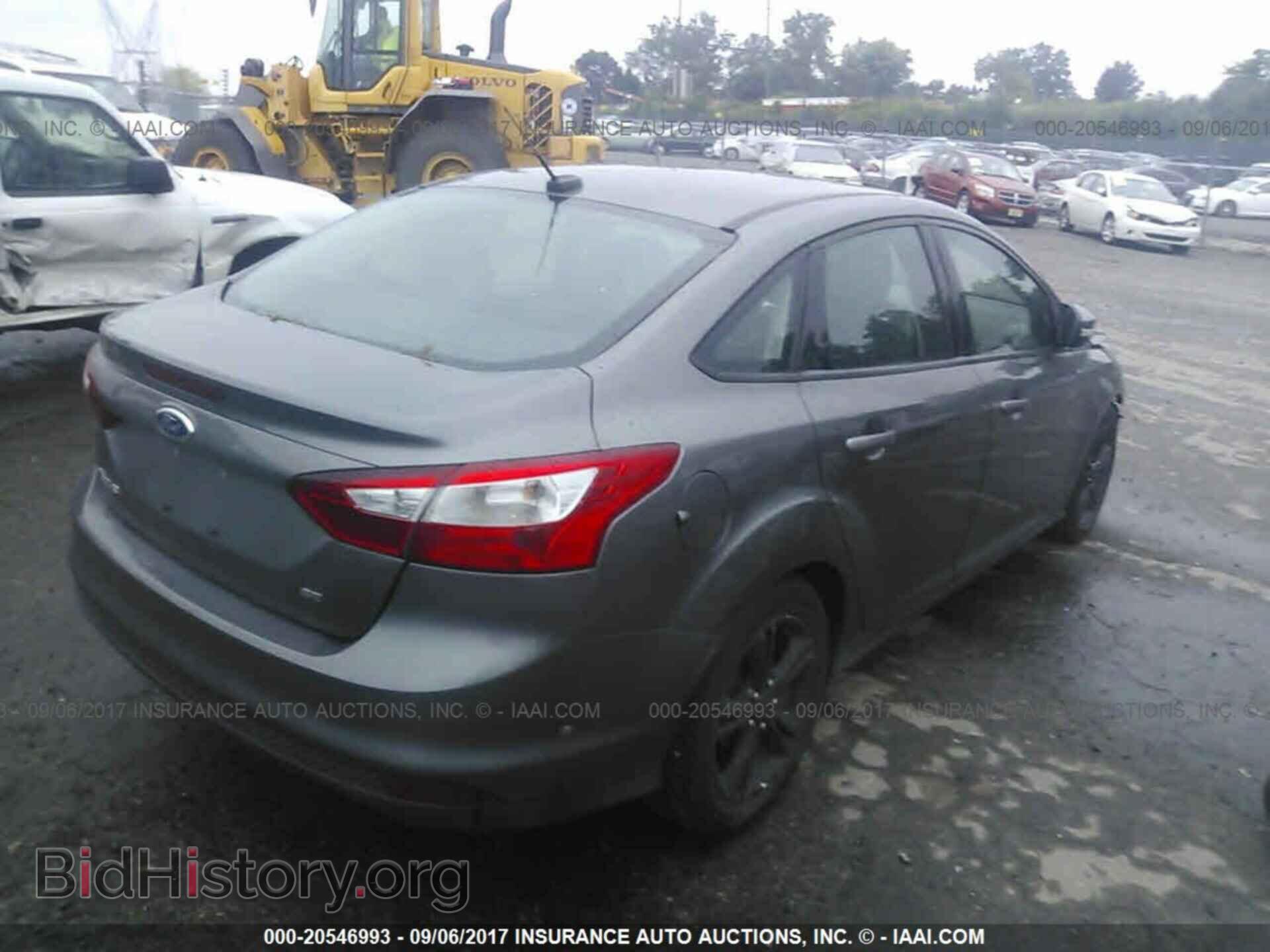 2014 Ford Focus - VIN: 1FADP3F22EL150792 - Фото 4