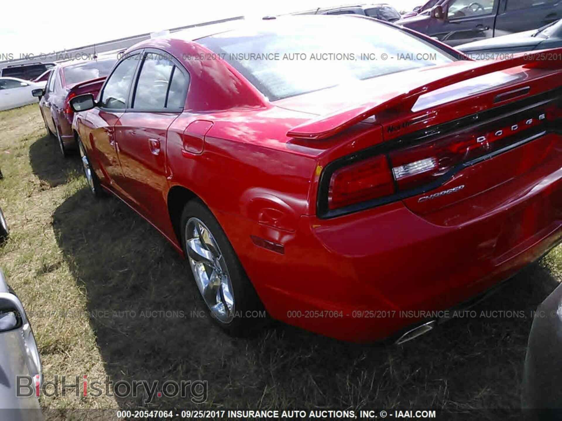 2014 Dodge Charger - VIN: 2C3CDXHGXEH368432 - Photo 3