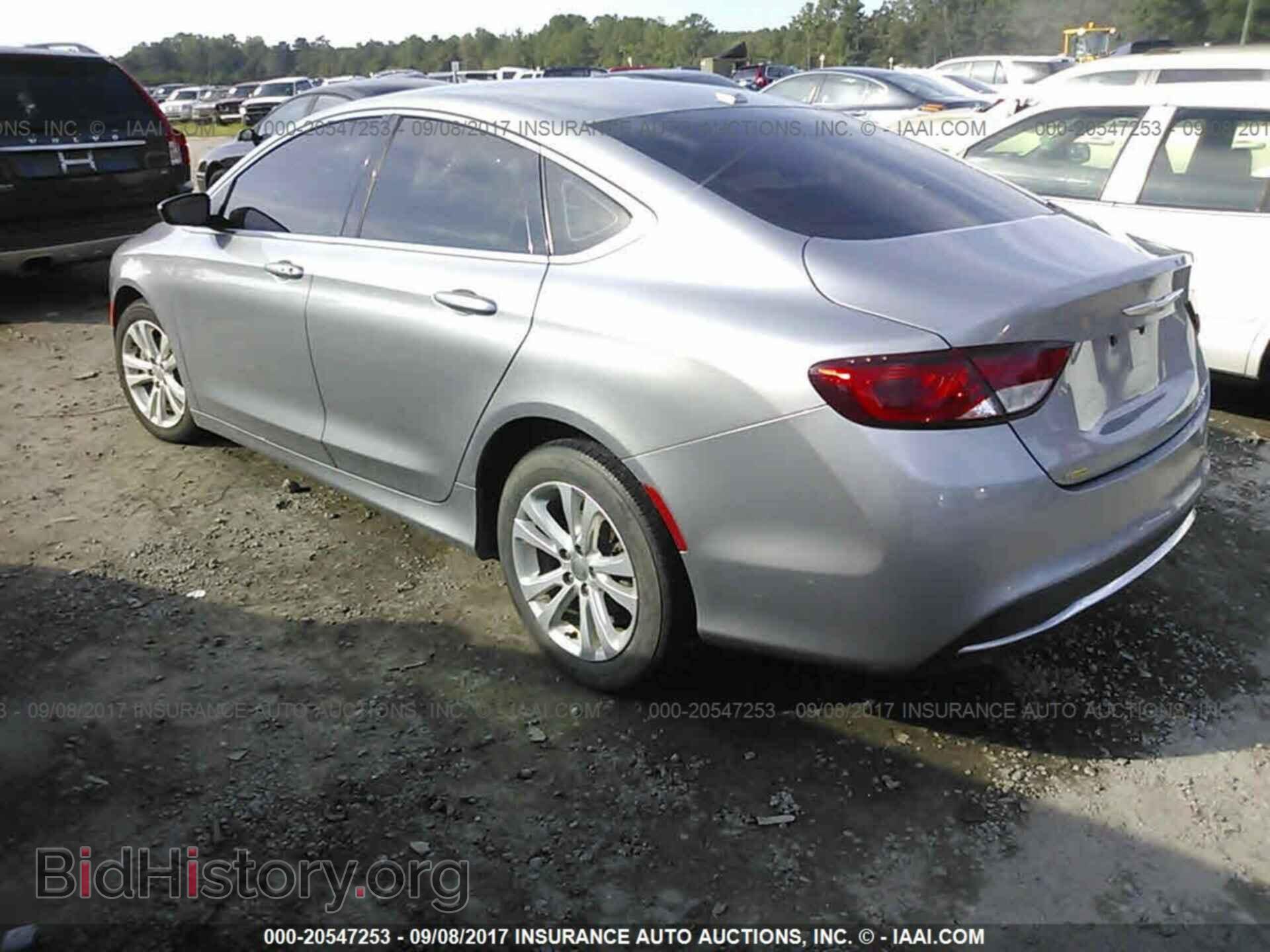 2015 Chrysler 200 - VIN: 1C3CCCAB3FN596095 - Фото 3