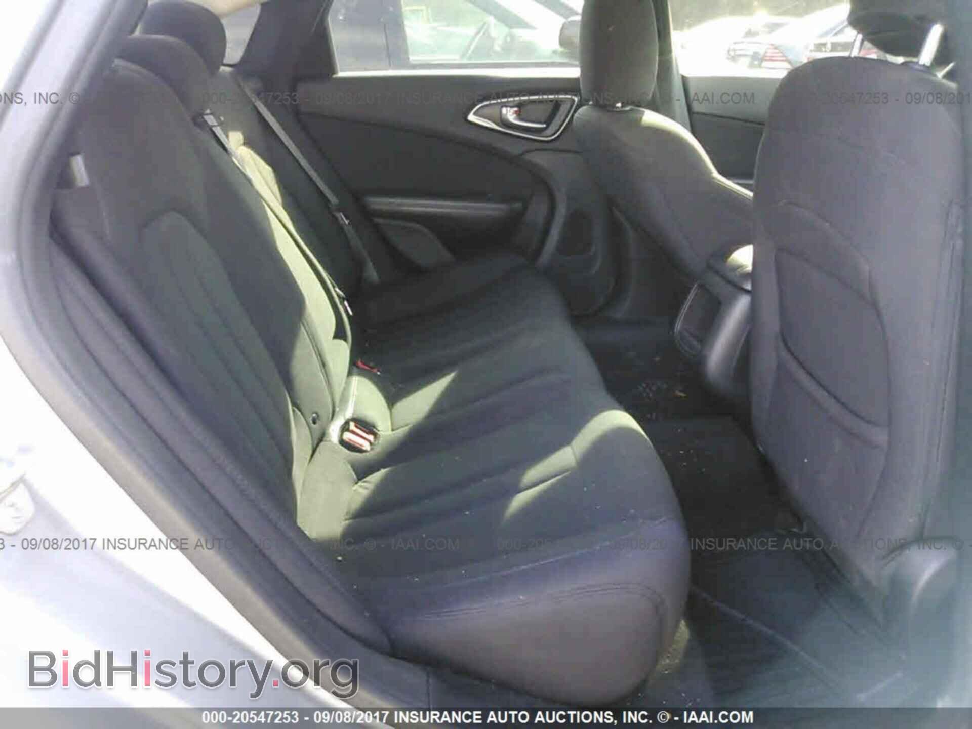 2015 Chrysler 200 - VIN: 1C3CCCAB3FN596095 - Фото 8