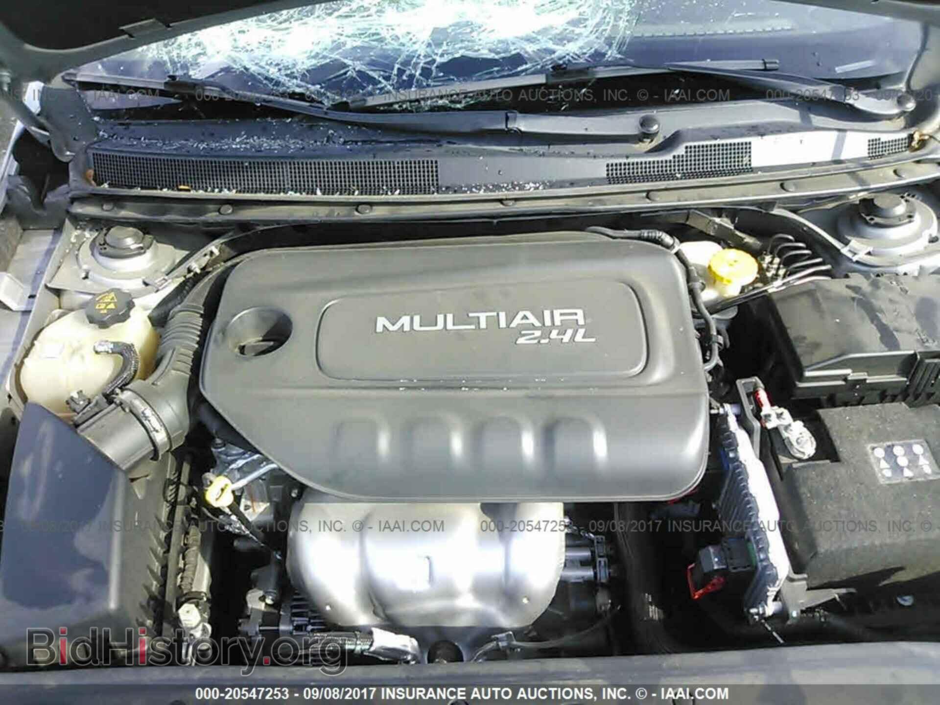 2015 Chrysler 200 - VIN: 1C3CCCAB3FN596095 - Фото 10