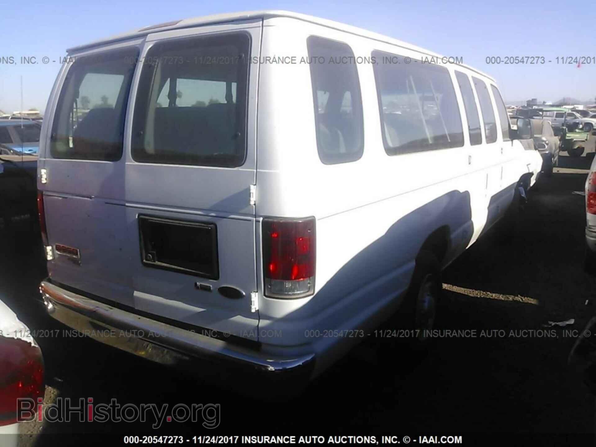 2013 Ford Econoline - VIN: 1FBSS3BLXDDA52413 - Photo 4