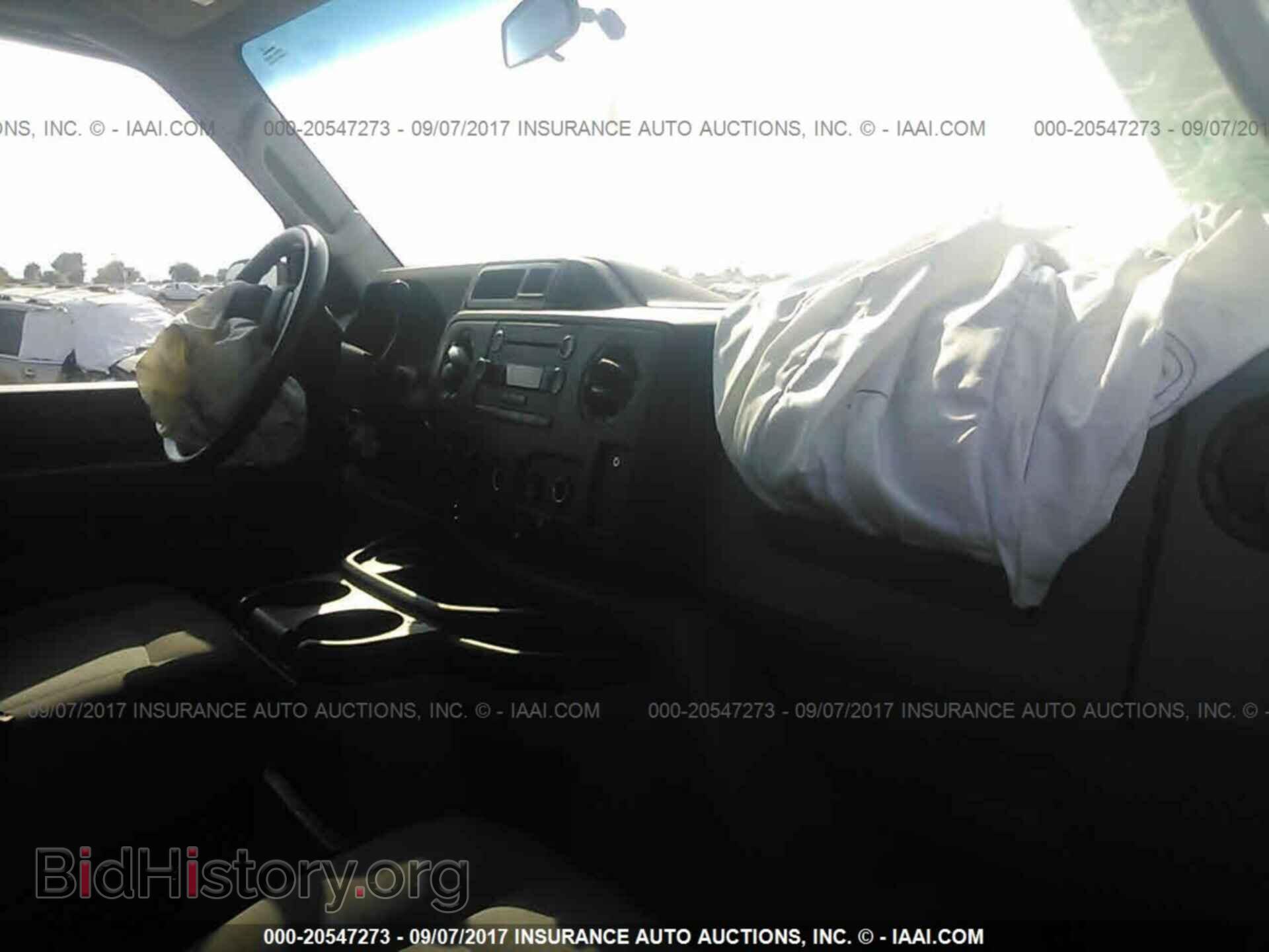 2013 Ford Econoline - VIN: 1FBSS3BLXDDA52413 - Photo 5