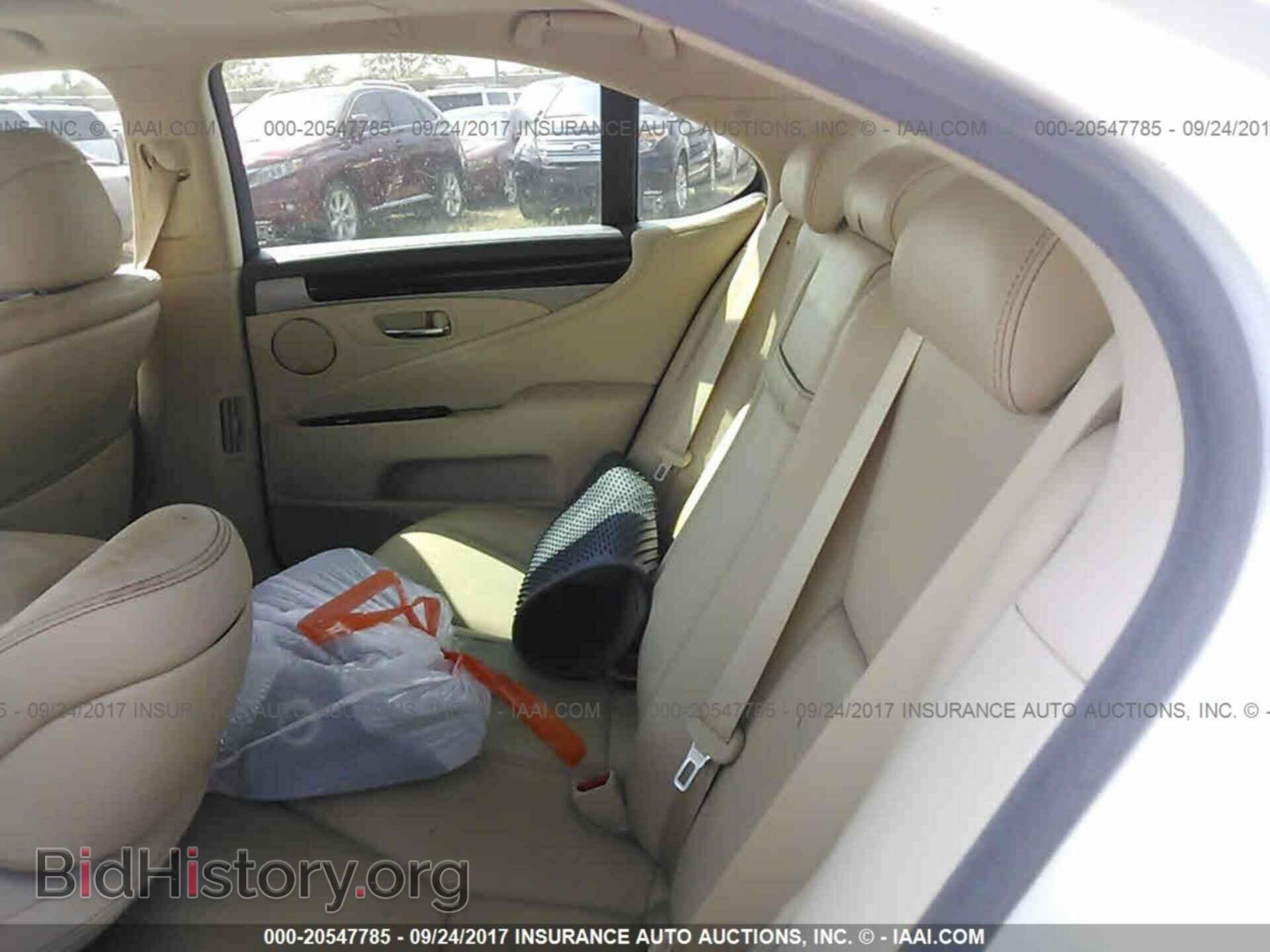 2014 Lexus Ls - VIN: JTHBL5EF1E5125902 - Photo 8