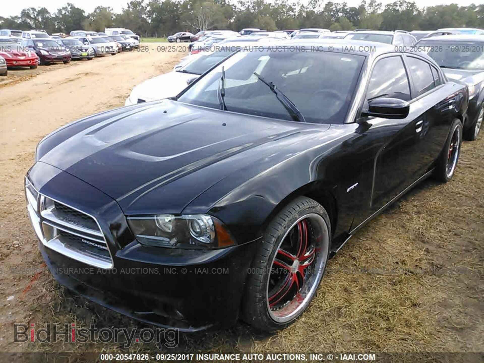 2013 Dodge Charger - VIN: 2C3CDXCT8DH651432 - Photo 2