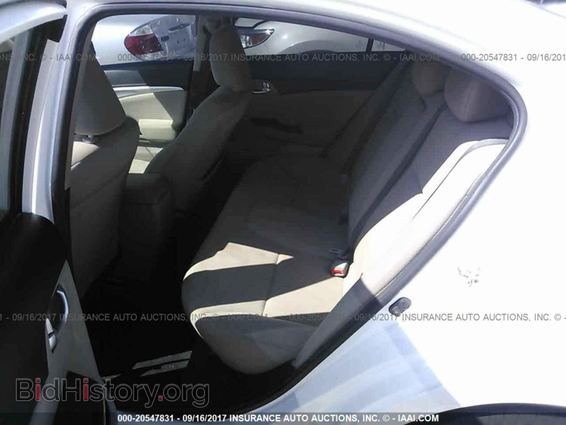 2013 Honda Civic - VIN: 19XFB2F88DE082540 - Photo 8