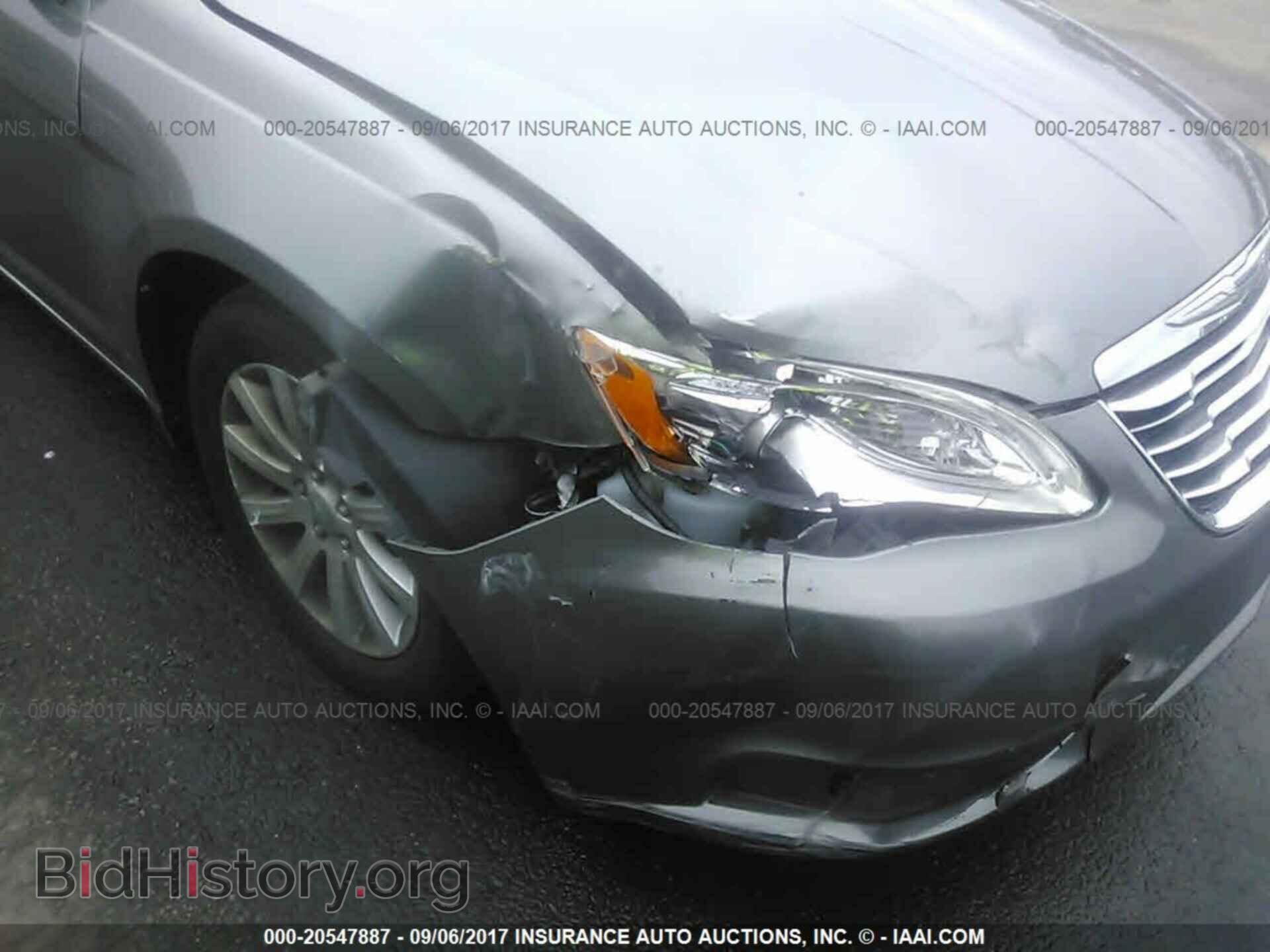 2011 Chrysler 200 - VIN: 1C3BC1FG5BN604728 - Photo 6