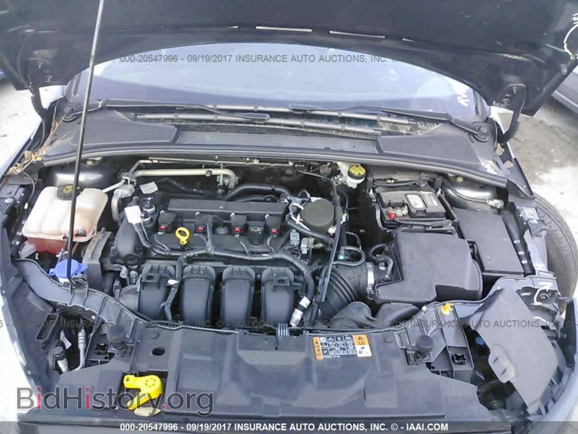 2015 Ford Focus - VIN: 1FADP3F28FL203657 - Photo 10