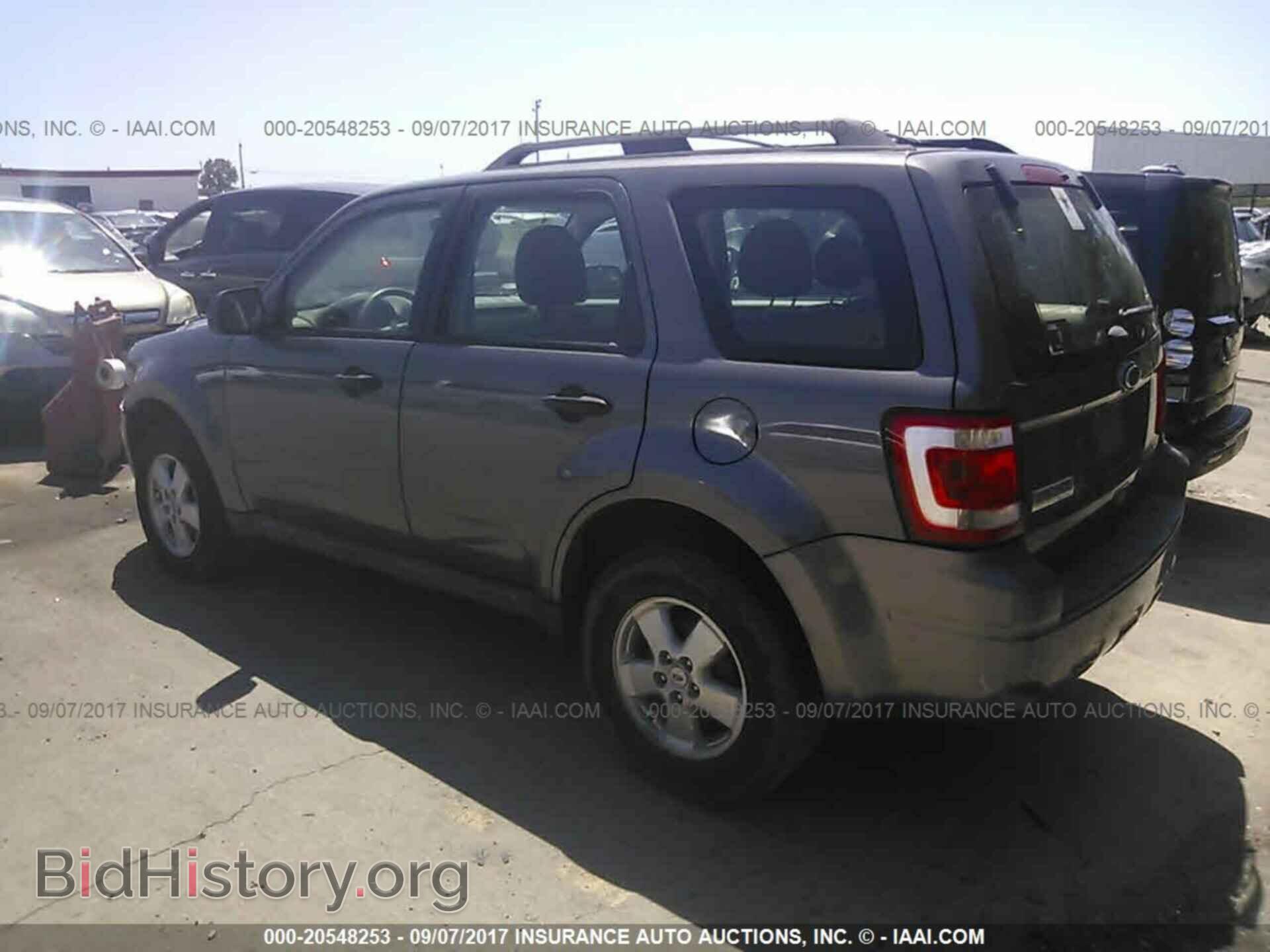 2012 Ford Escape - VIN: 1FMCU0C71CKC81224 - Photo 3