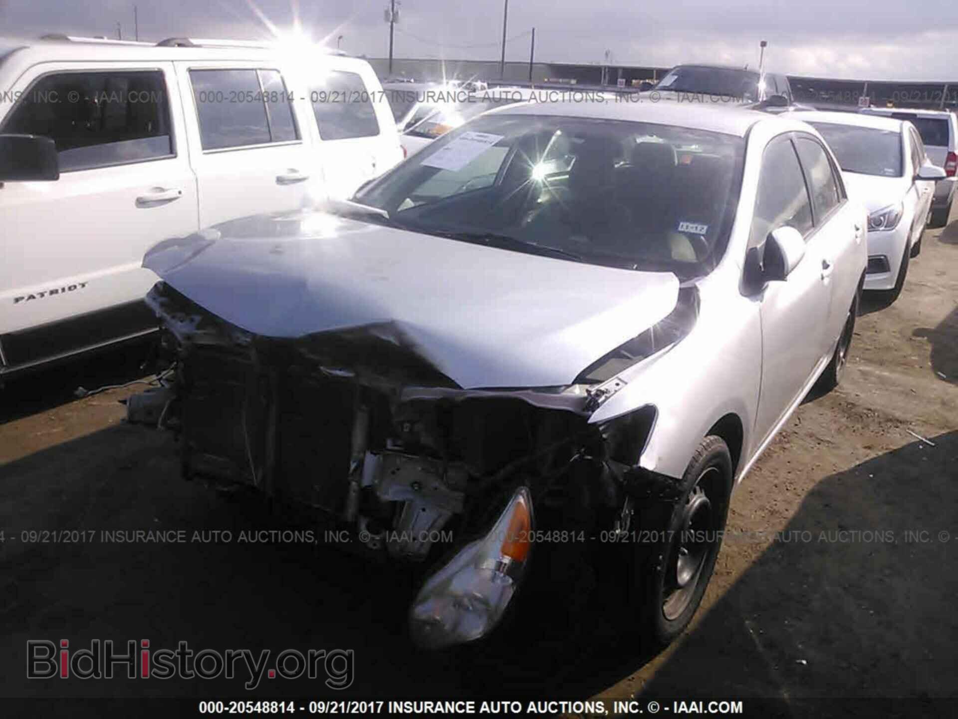 2013 Toyota Corolla - VIN: 5YFBU4EE2DP133752 - Фото 2