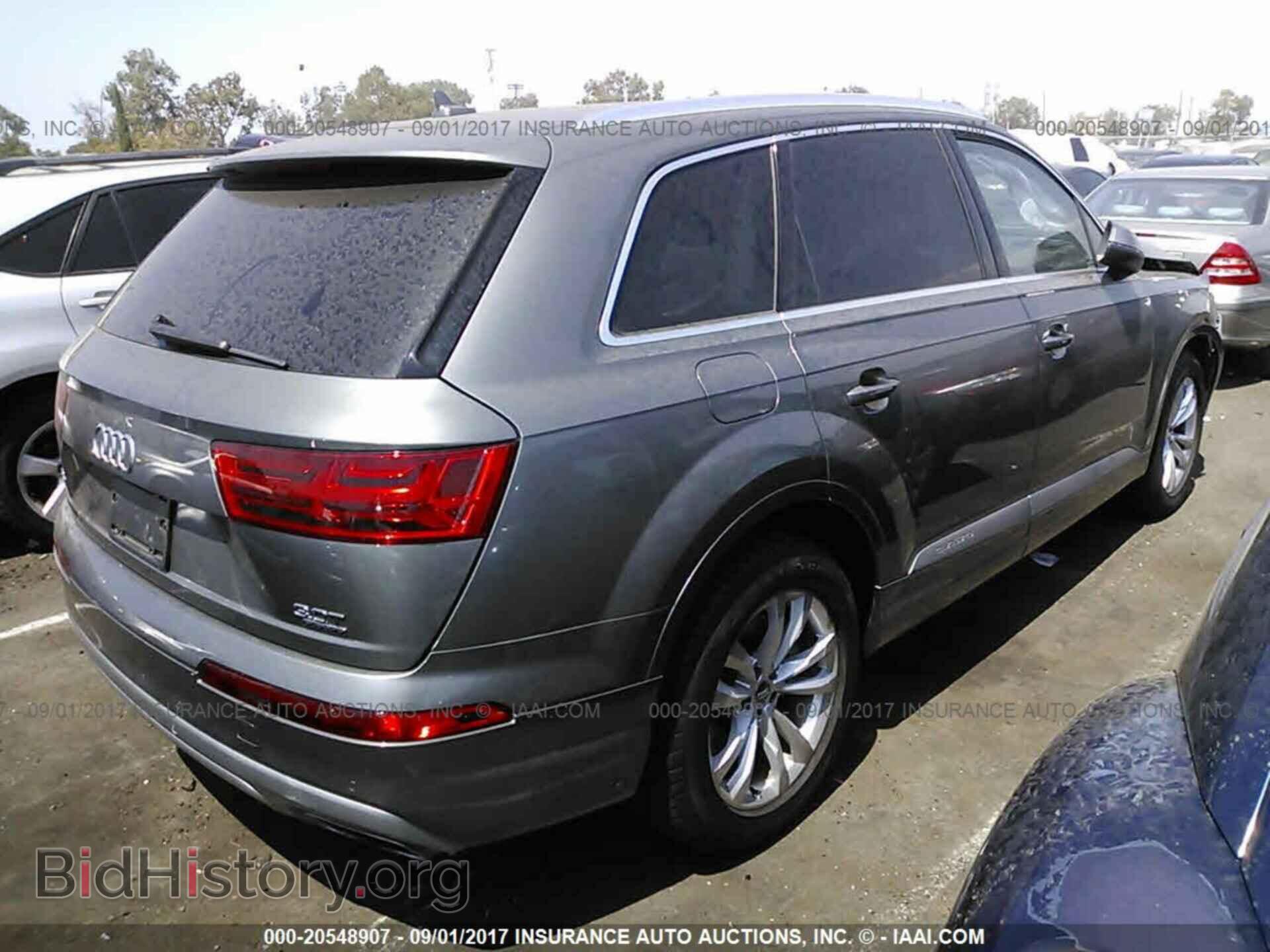 2017 Audi Q7 - VIN: WA1AAAF7XHD005135 - Фото 4