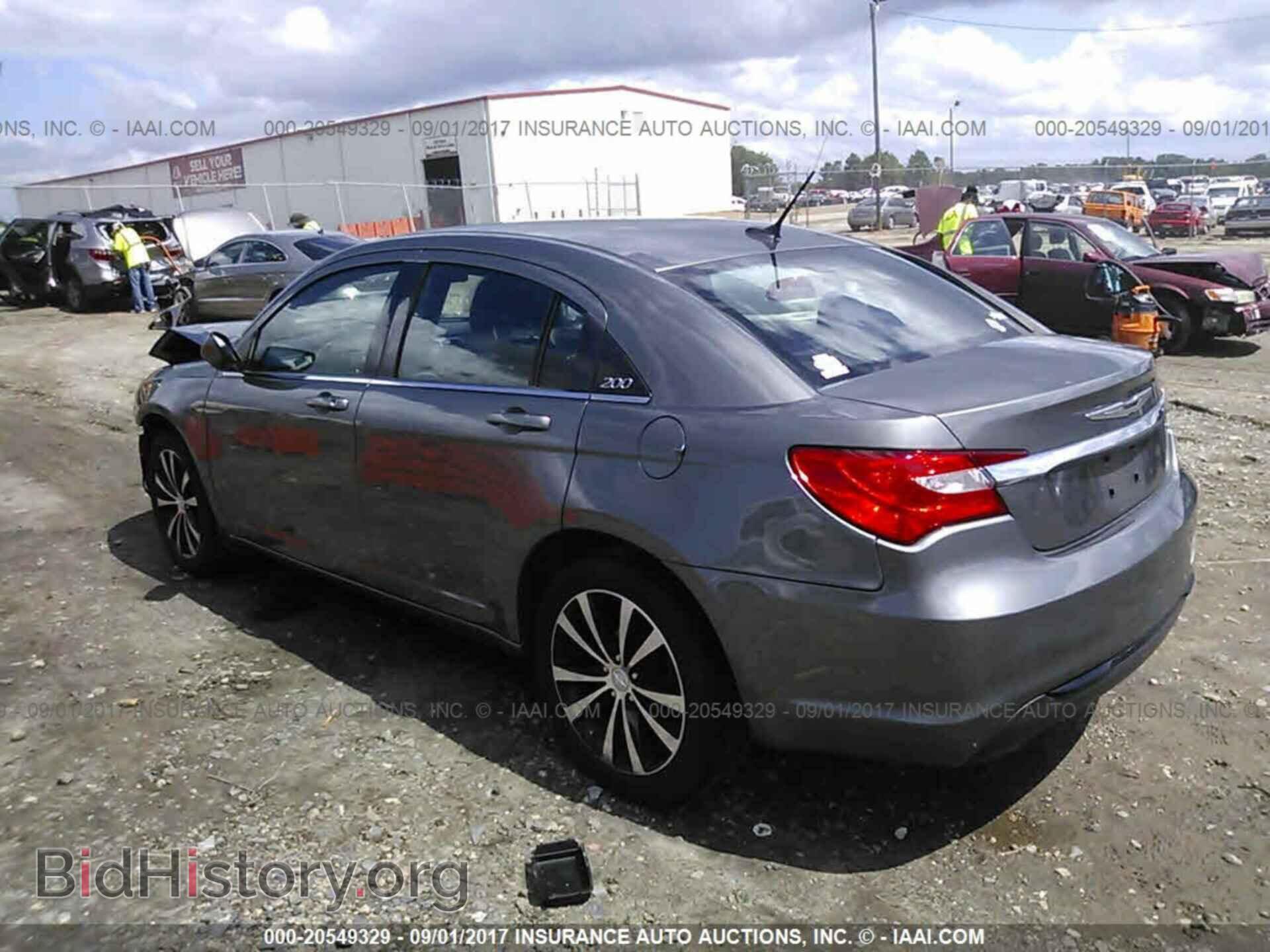 2013 Chrysler 200 - VIN: 1C3CCBBB3DN503680 - Фото 3