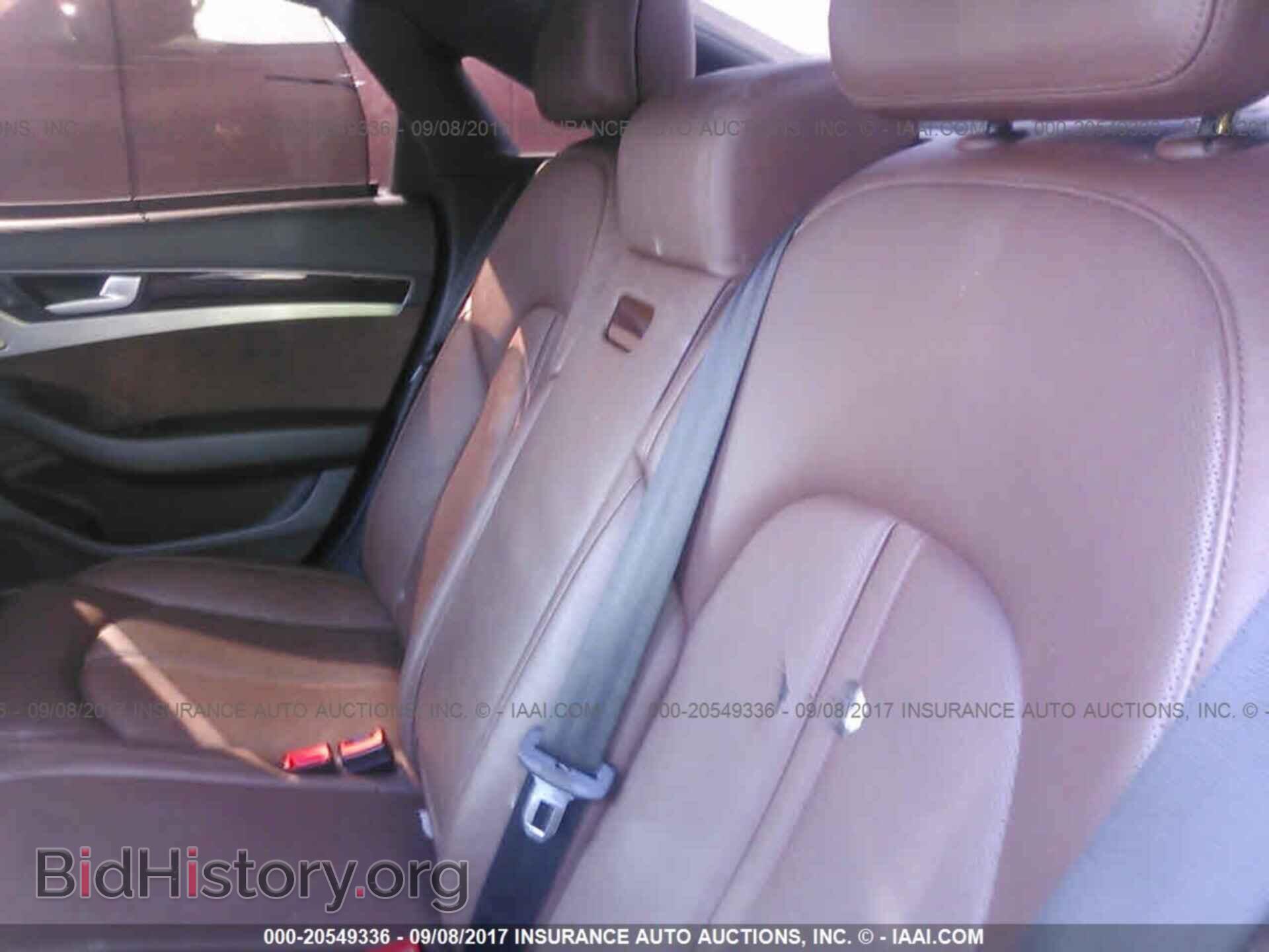 2015 Audi A8 - VIN: WAUJGAFD9FN005416 - Photo 8