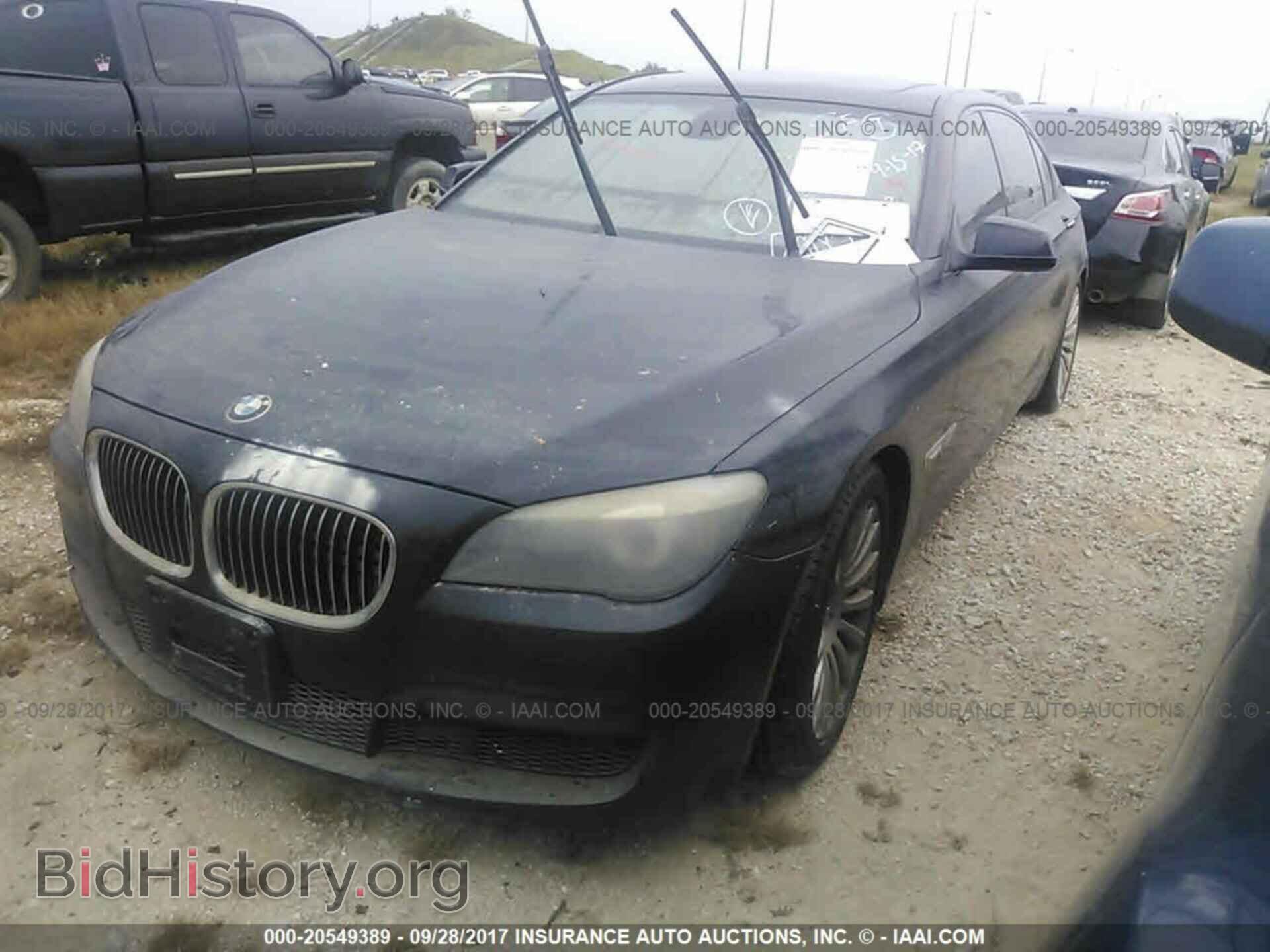 2012 Bmw 750 - VIN: WBAKB8C59CC965013 - Photo 2