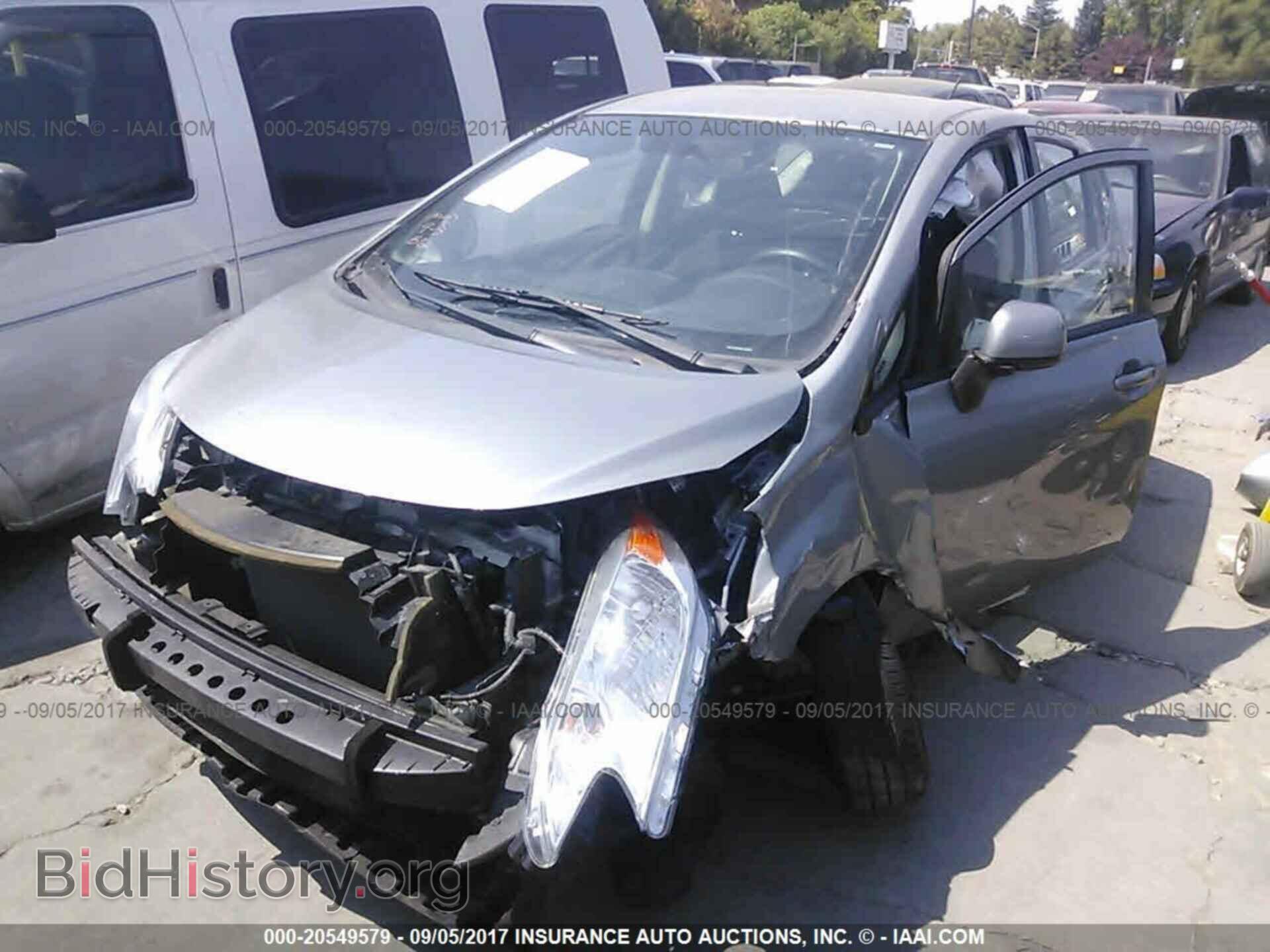 2014 Nissan Versa note - VIN: 3N1CE2CP2EL429477 - Photo 2