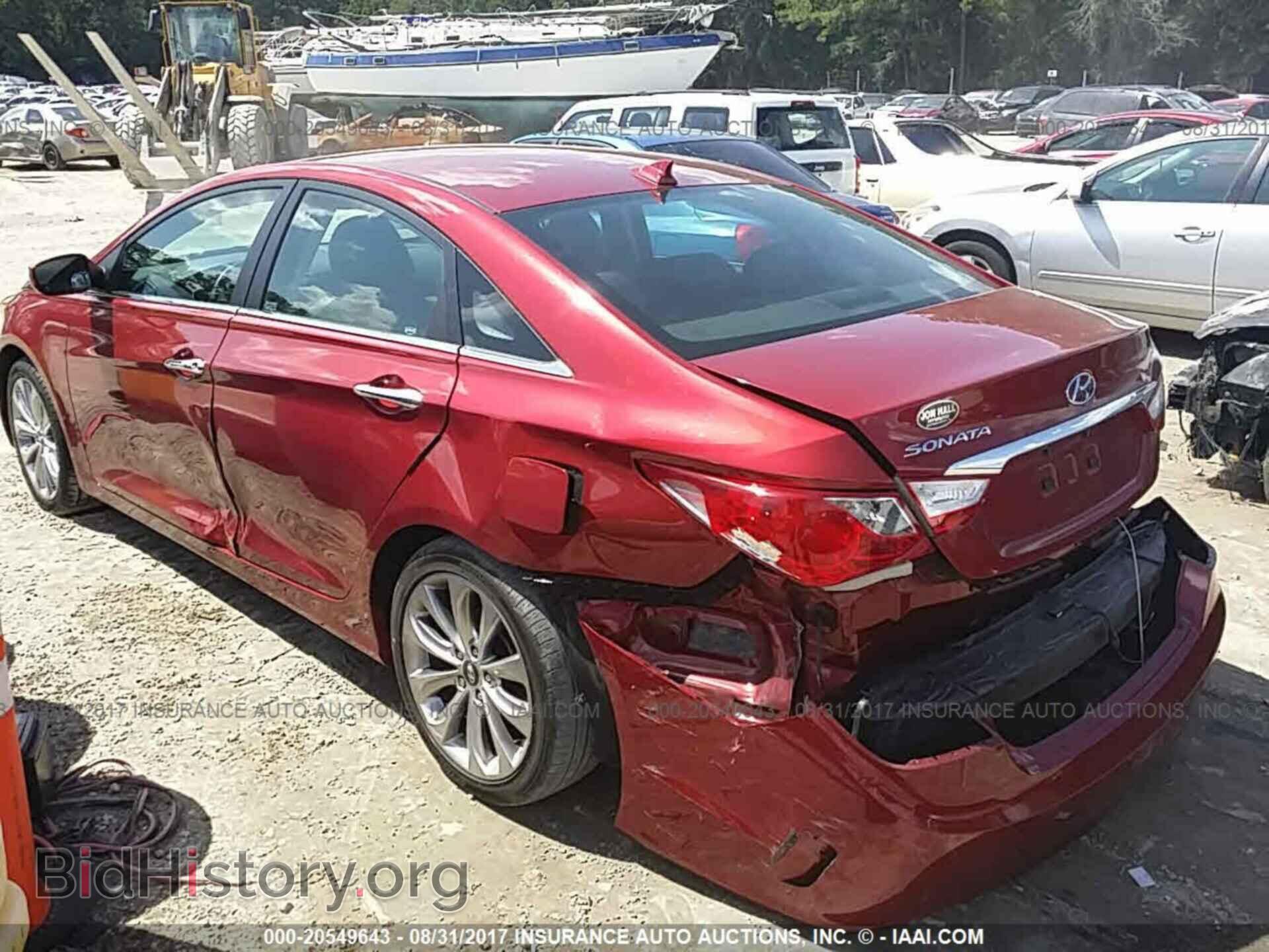 2012 Hyundai Sonata - VIN: 5NPEC4AC4CH475574 - Photo 3
