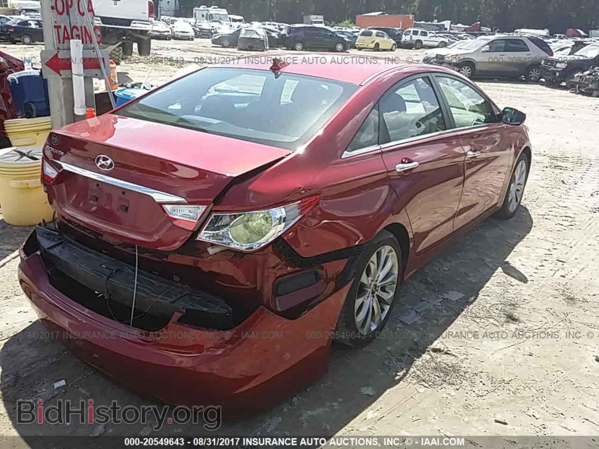 2012 Hyundai Sonata - VIN: 5NPEC4AC4CH475574 - Photo 4