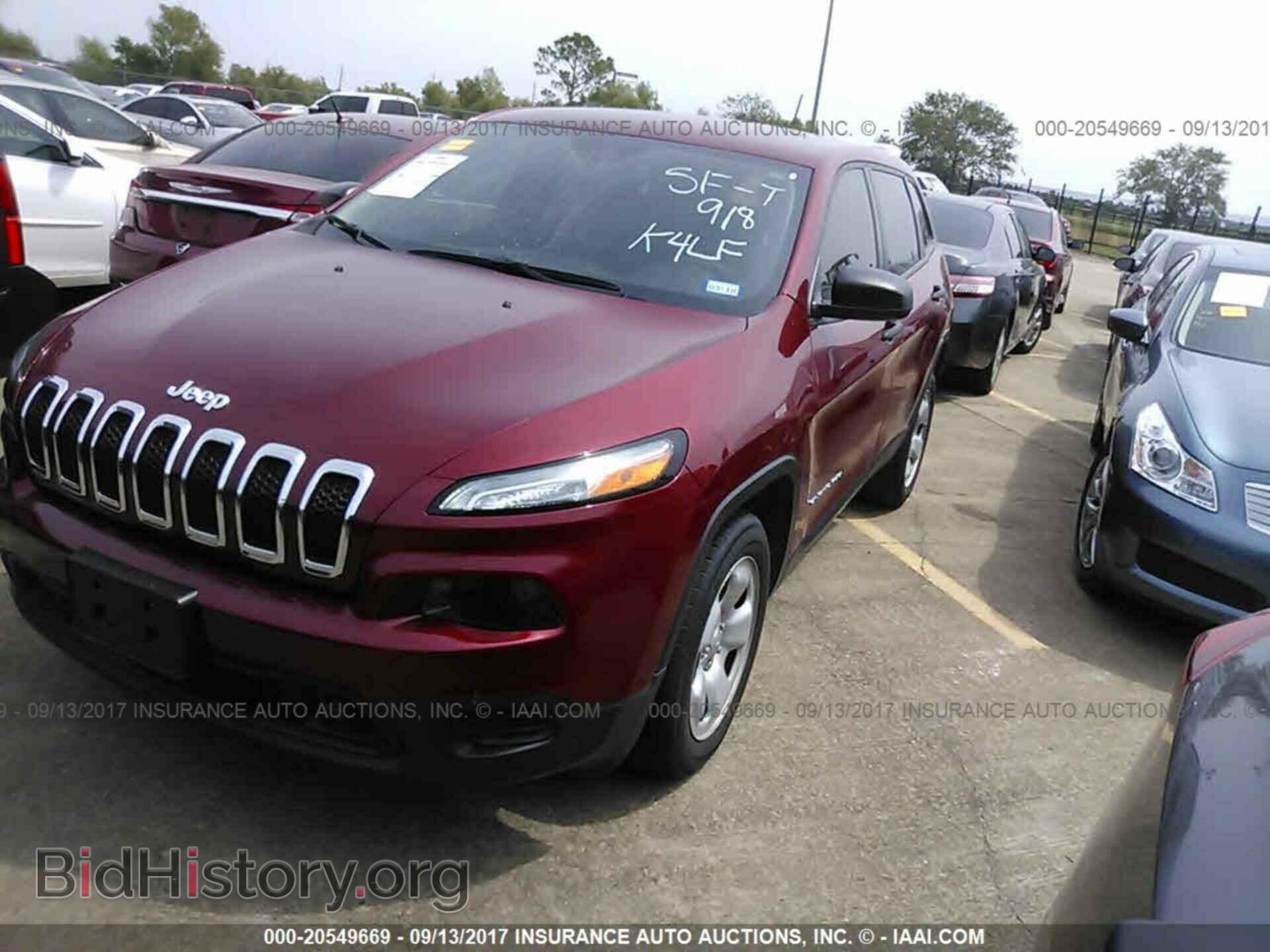 2015 Jeep Cherokee - VIN: 1C4PJLAB9FW531085 - Photo 2