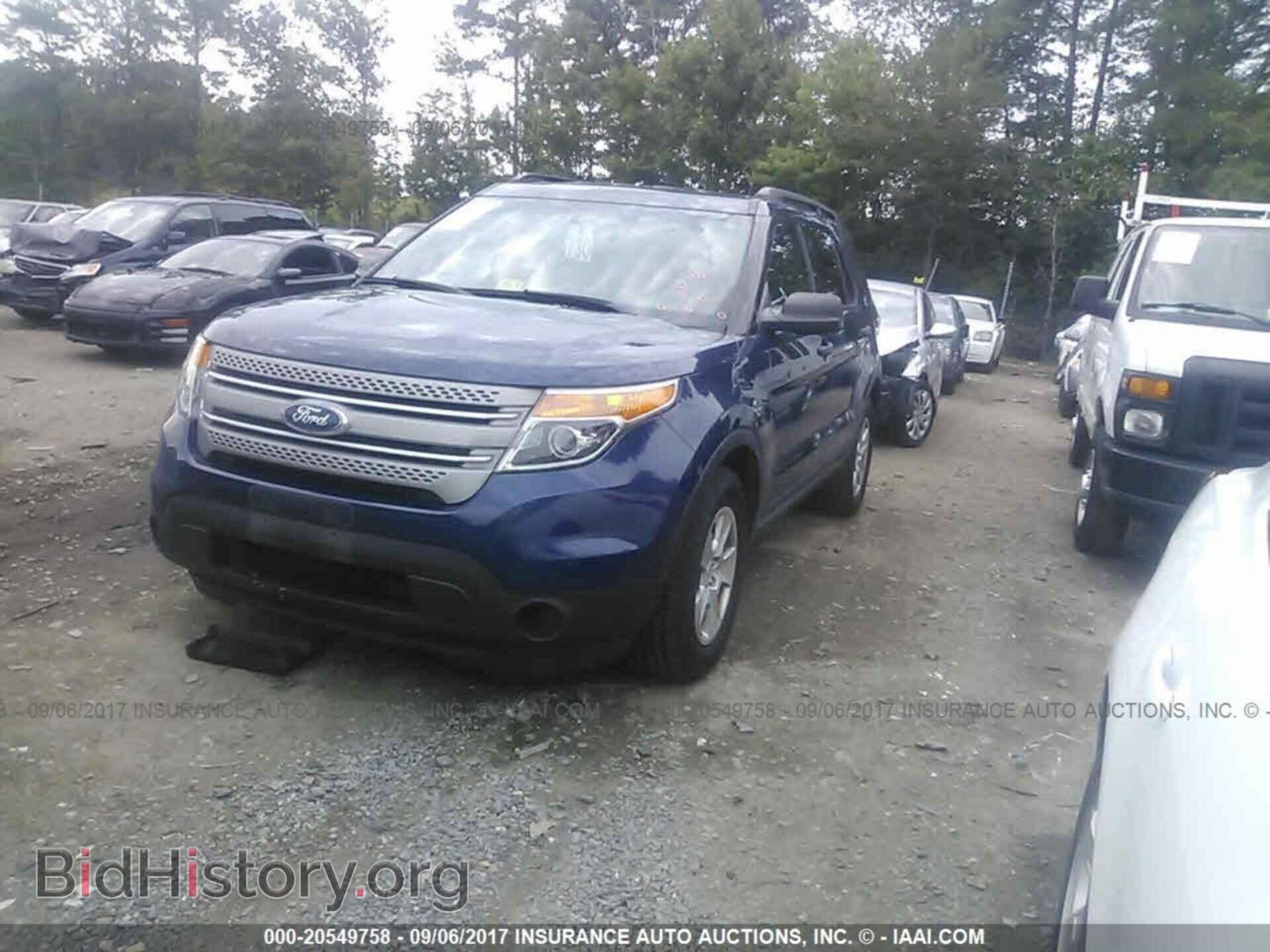 2012 Ford Explorer - VIN: 1FMHK7B92CGA58636 - Photo 2