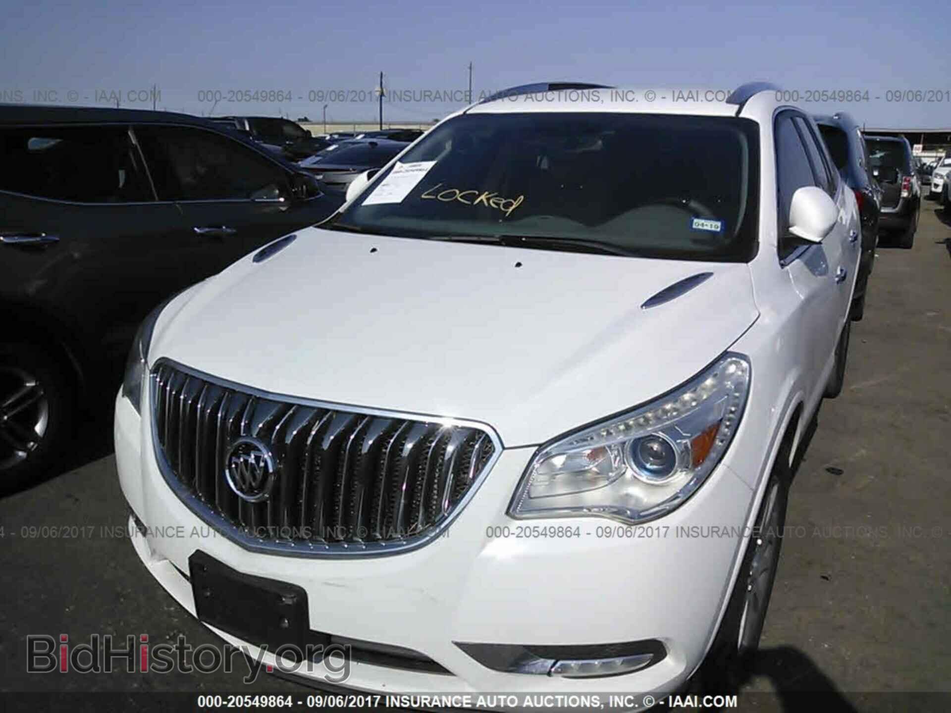2017 Buick Enclave - VIN: 5GAKRAKD3HJ186614 - Фото 2