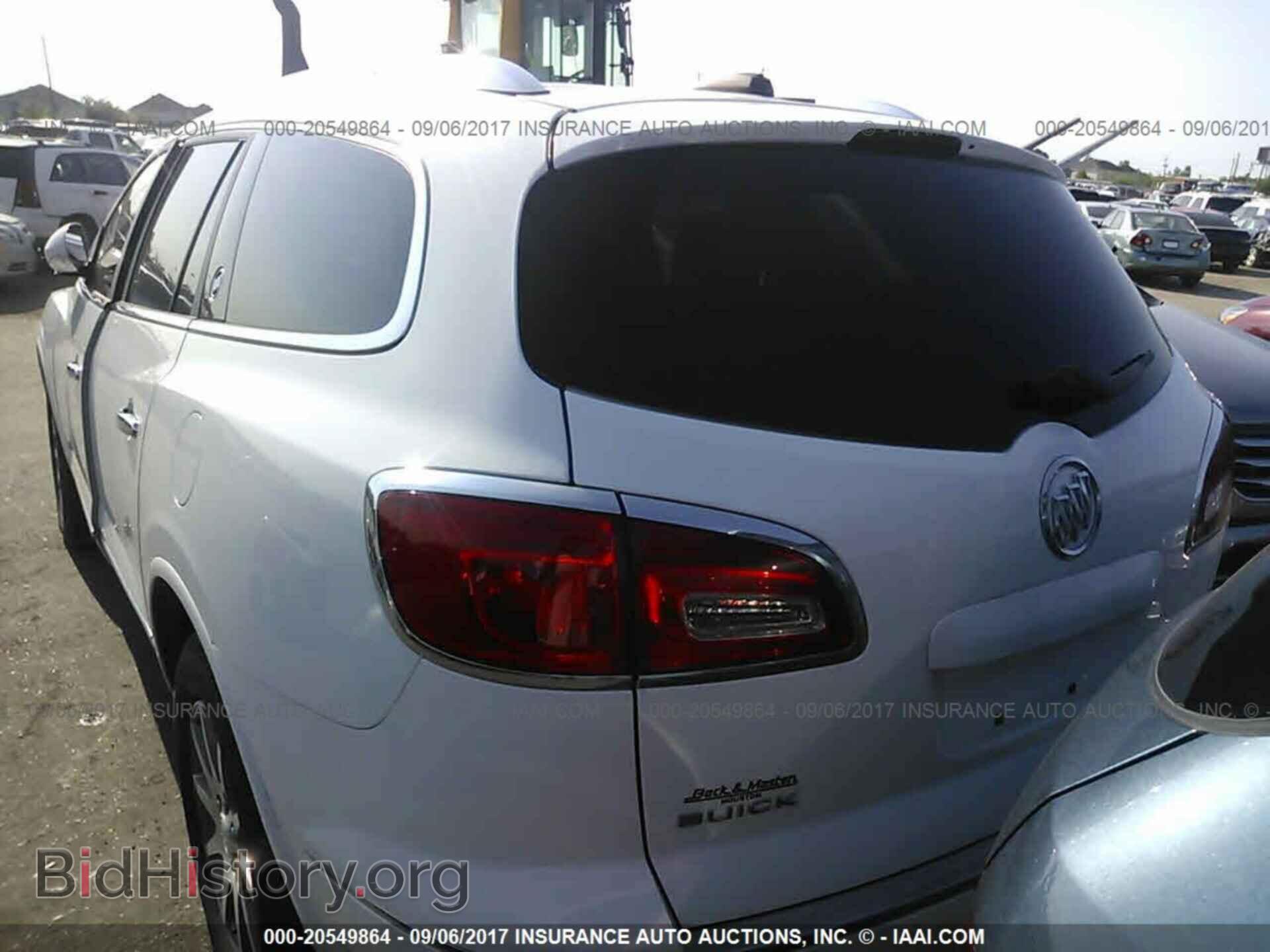 2017 Buick Enclave - VIN: 5GAKRAKD3HJ186614 - Фото 3