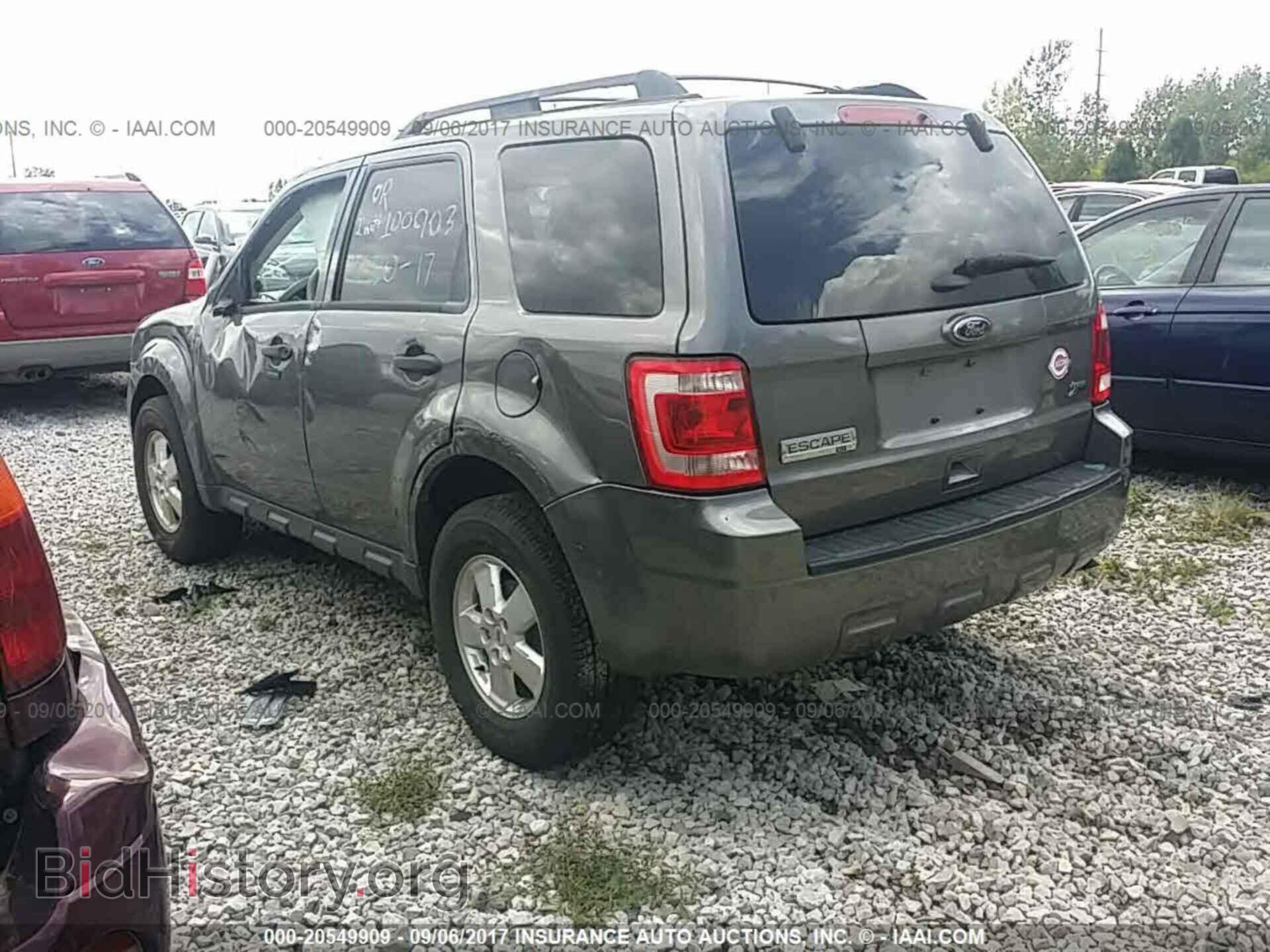 2012 Ford Escape - VIN: 1FMCU0DGXCKB02211 - Фото 3