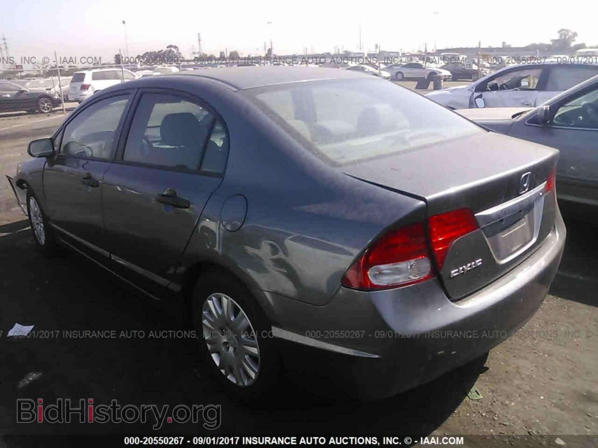 2011 Honda CIVIC (VIN 19XFA1F37BE042111) — фото 3 из 10