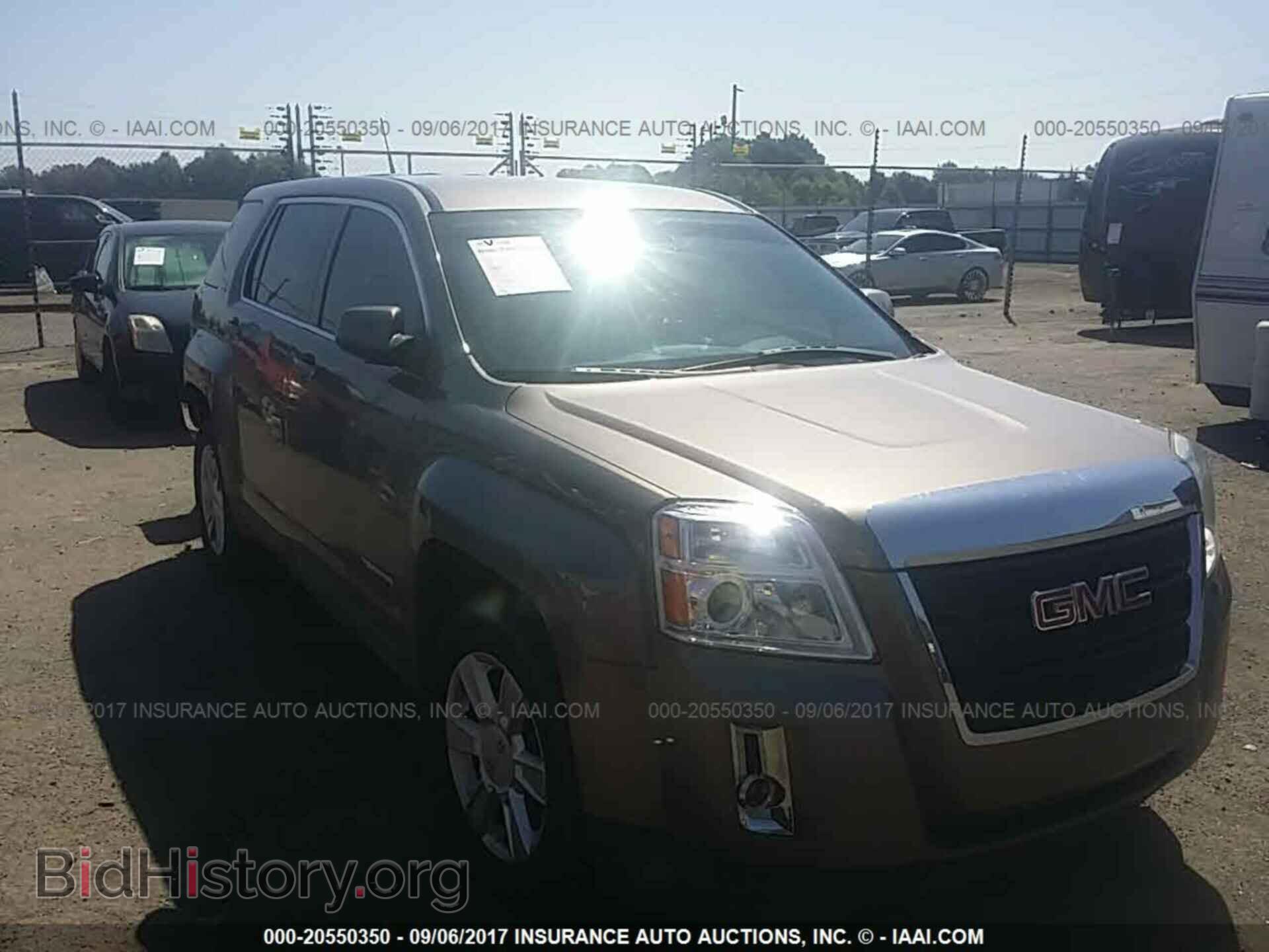 Фотография 2GKALMEK1C6237965 - Gmc Terrain 2012