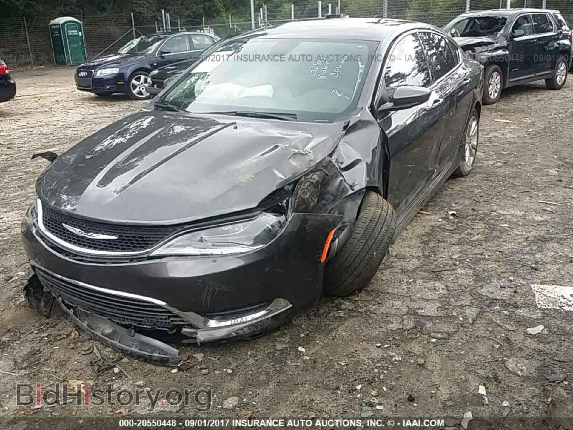 2016 Chrysler 200 - VIN: 1C3CCCAB0GN175274 - Photo 2