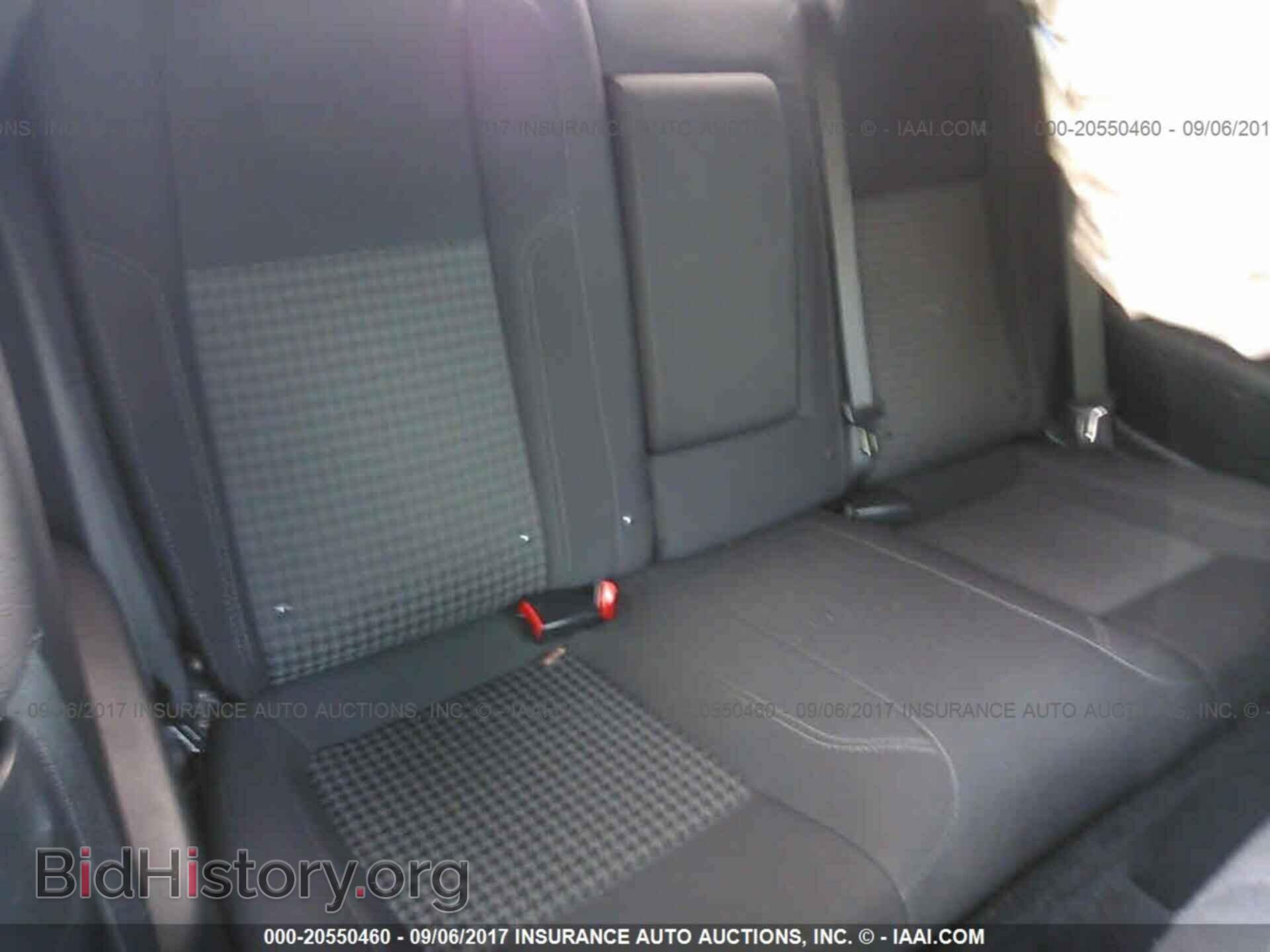 2015 Dodge Challenger - VIN: 2C3CDZAG7FH909847 - Photo 8