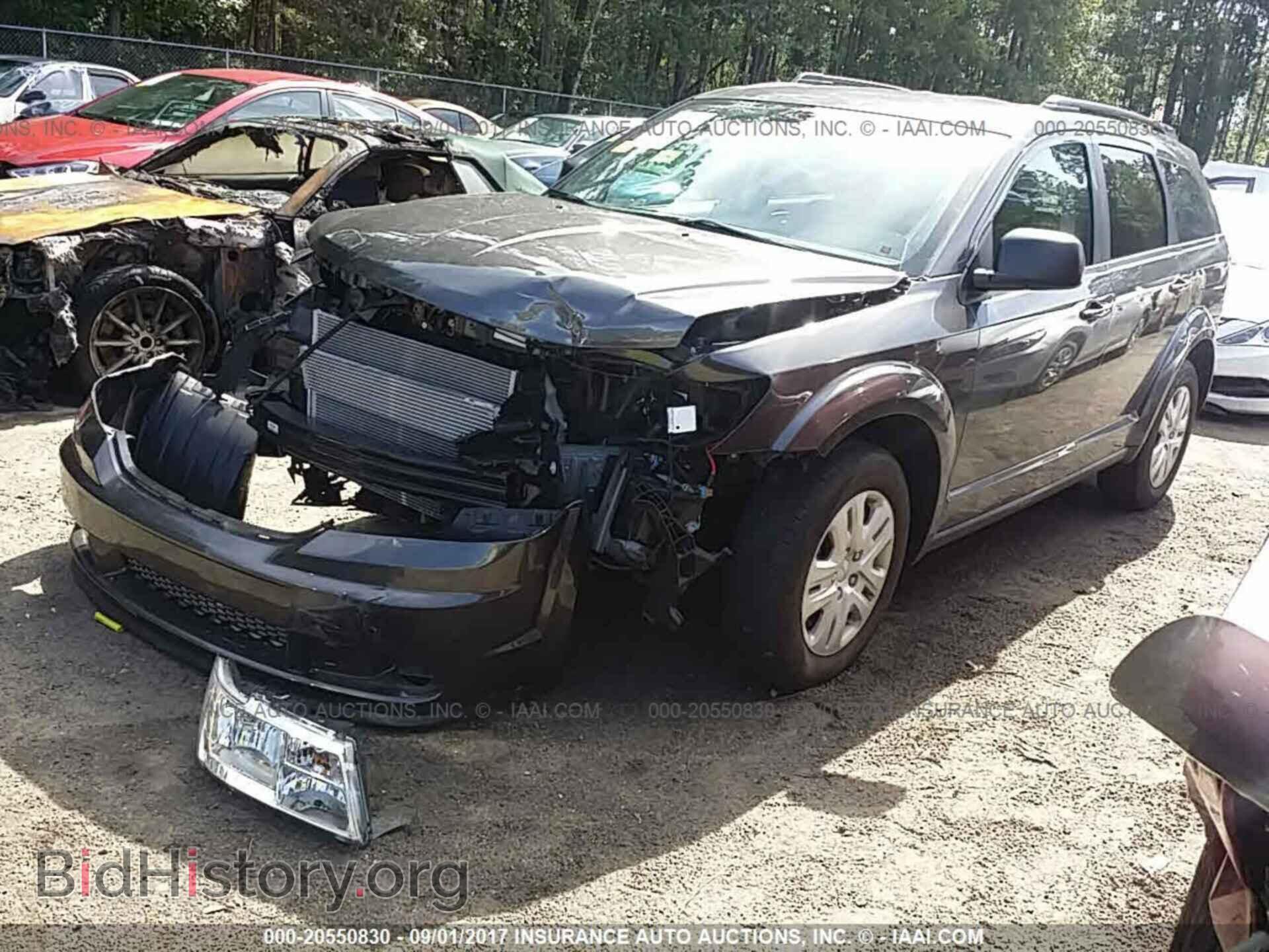2017 Dodge Journey - VIN: 3C4PDCAB6HT605031 - Photo 2
