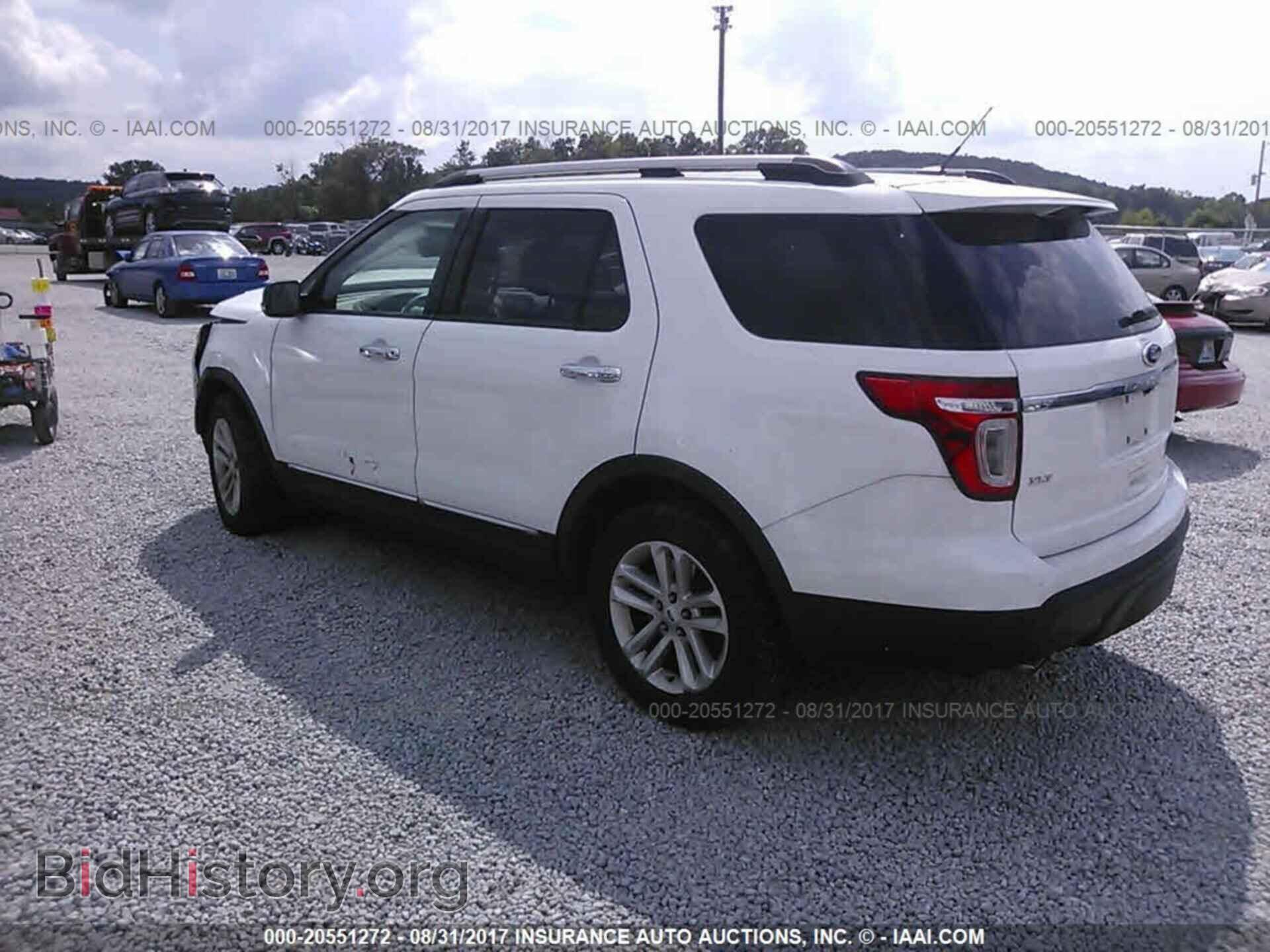 2014 Ford Explorer - VIN: 1FM5K8D88EGB52469 - Photo 3