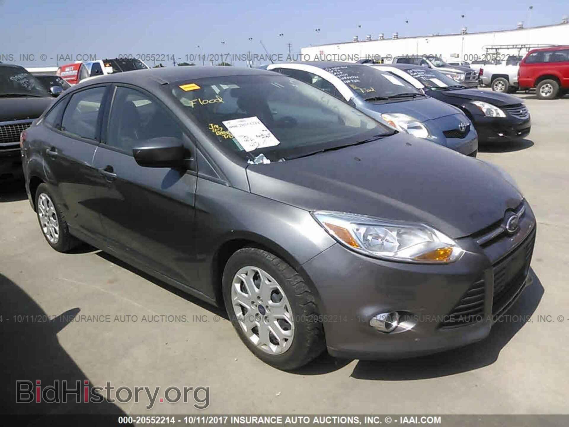 Photo 1FAHP3F29CL369957 - Ford Focus 2012