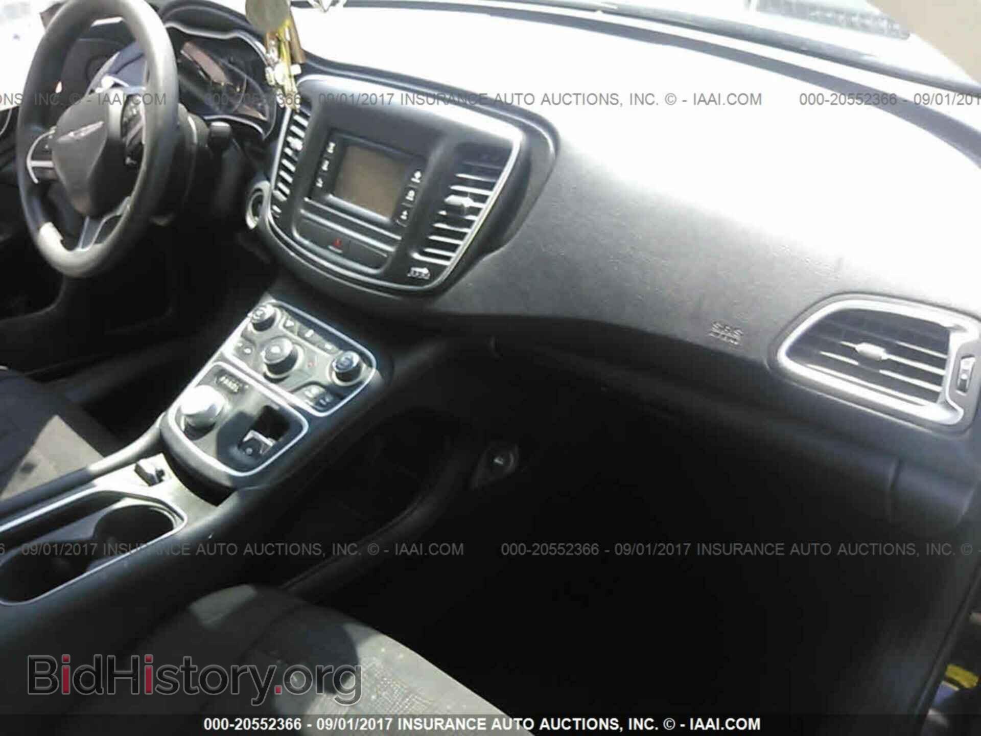 2015 Chrysler 200 - VIN: 1C3CCCAB1FN622998 - Photo 5