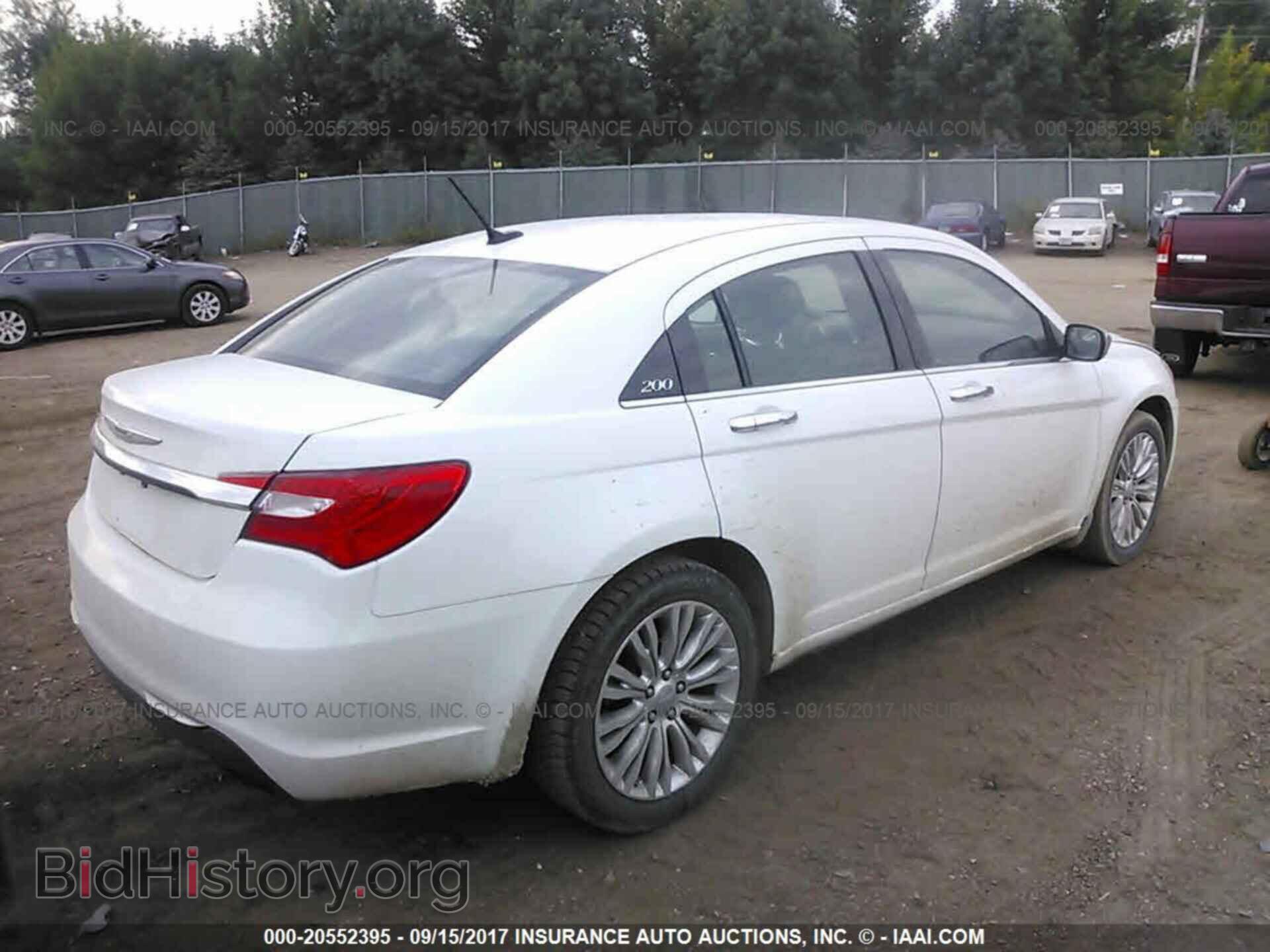 2012 Chrysler 200 - VIN: 1C3CCBCB8CN129273 - Фото 4