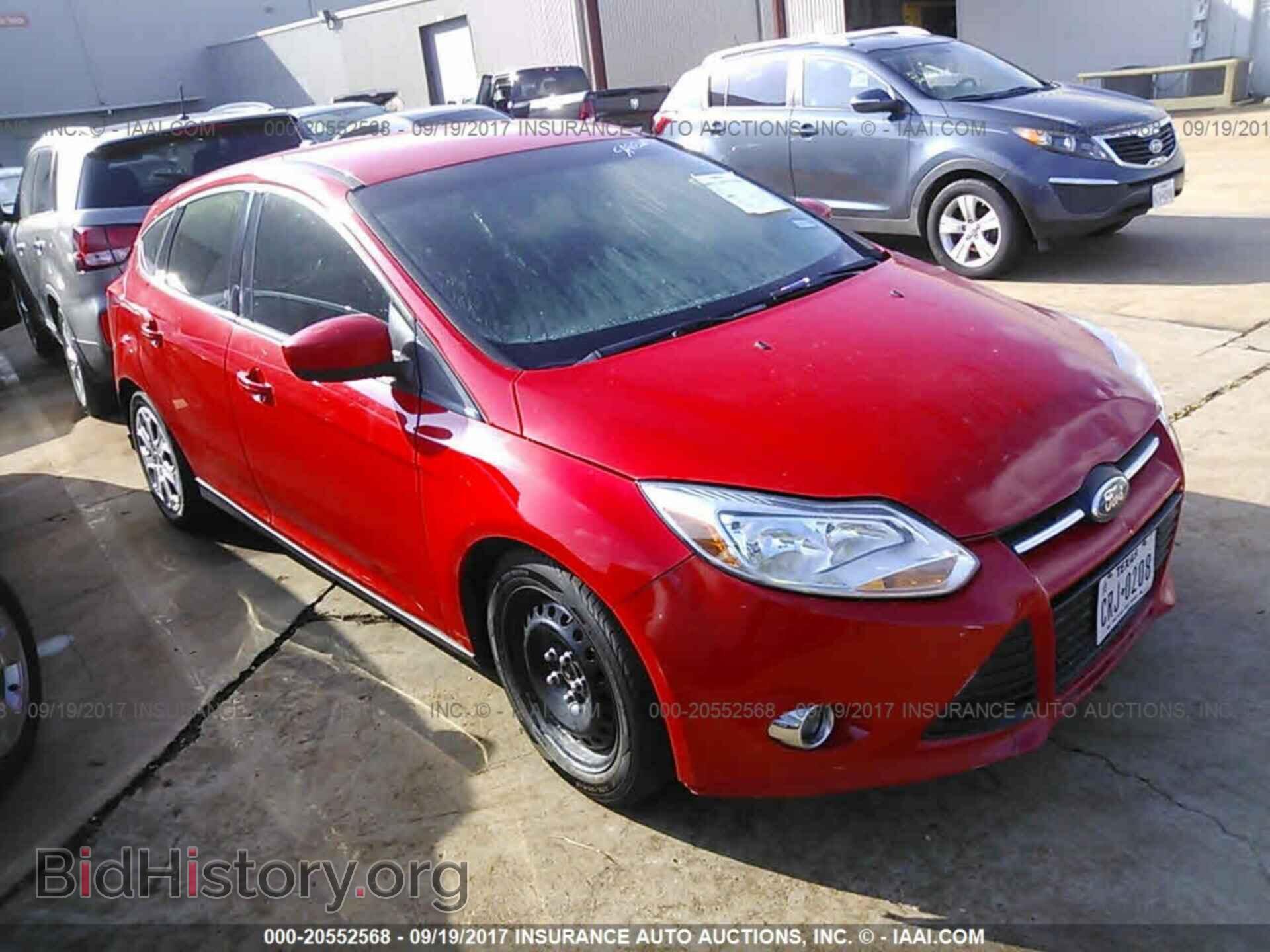 Photo 1FAHP3K24CL349895 - Ford Focus 2012