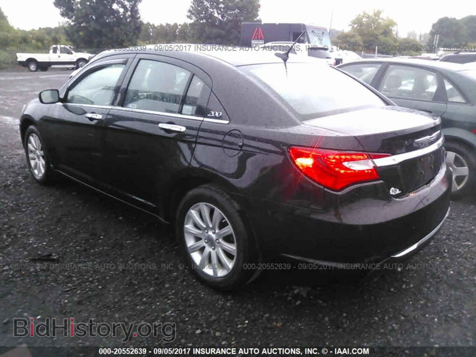 2013 Chrysler 200 - VIN: 1C3CCBCG5DN578729 - Фото 3