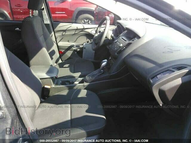 2016 Ford Focus - VIN: 1FADP3F28GL360073 - Photo 5