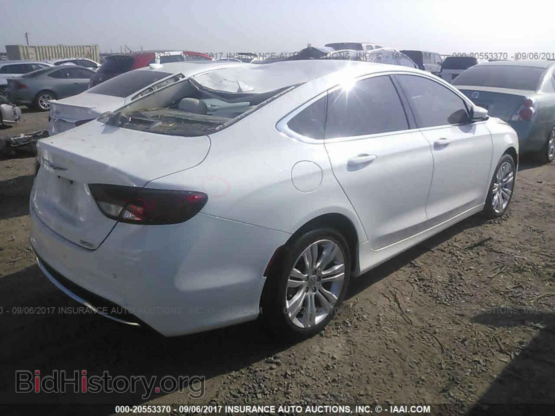 2015 Chrysler 200 - VIN: 1C3CCCAB7FN755099 - Photo 4